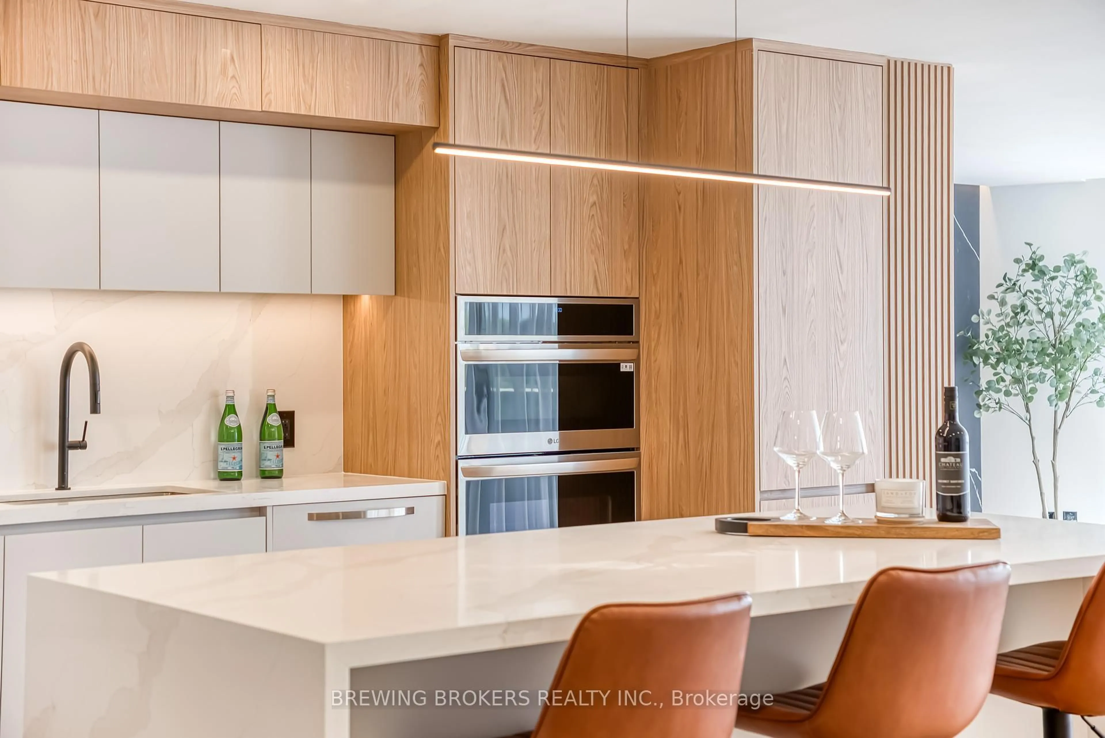 Contemporary kitchen, unknown for 85 Skymark Dr #501, Toronto Ontario M2H 3P2