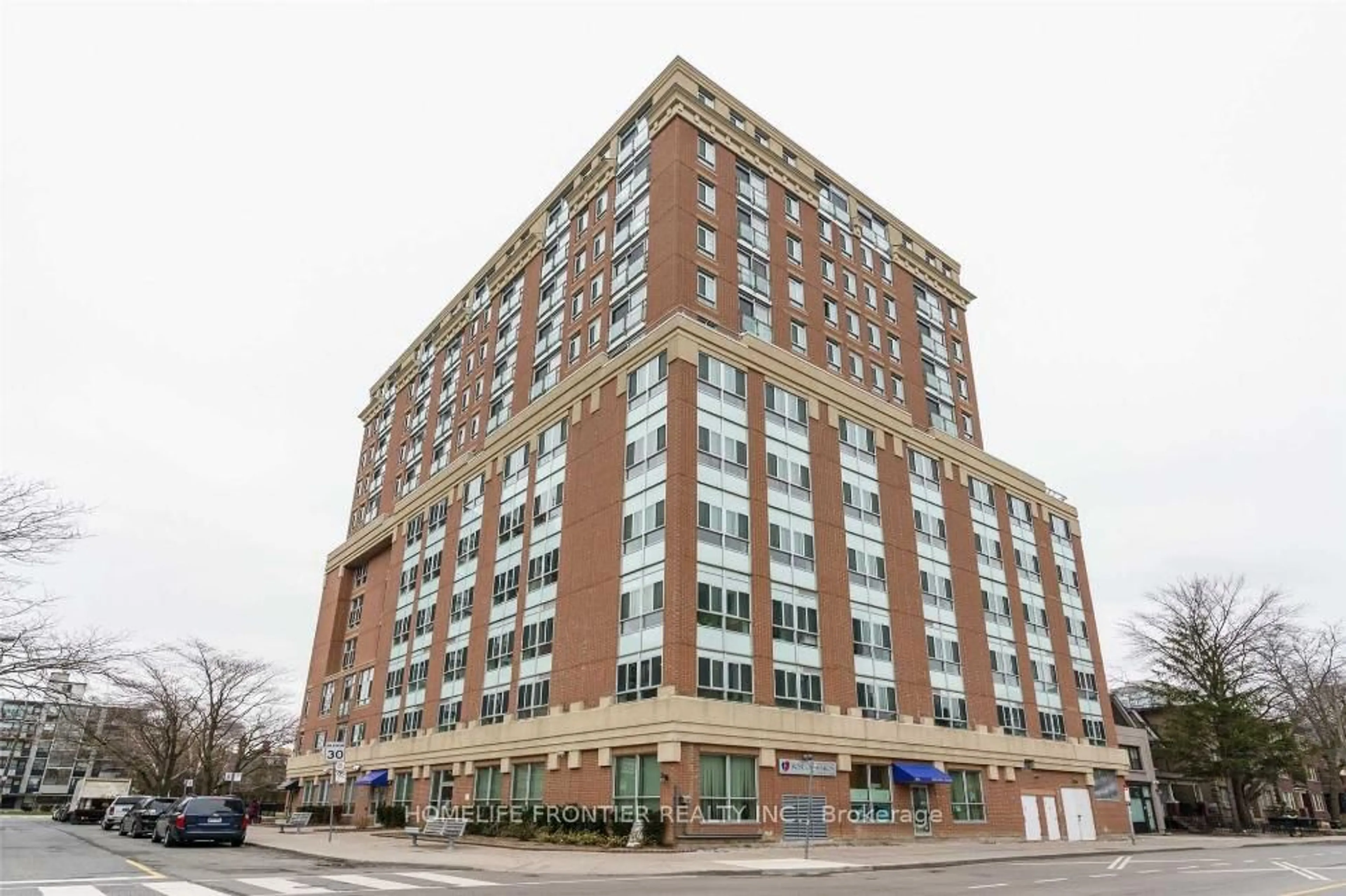 Unknown for 15 Maplewood Ave #911, Toronto Ontario M6C 4B4