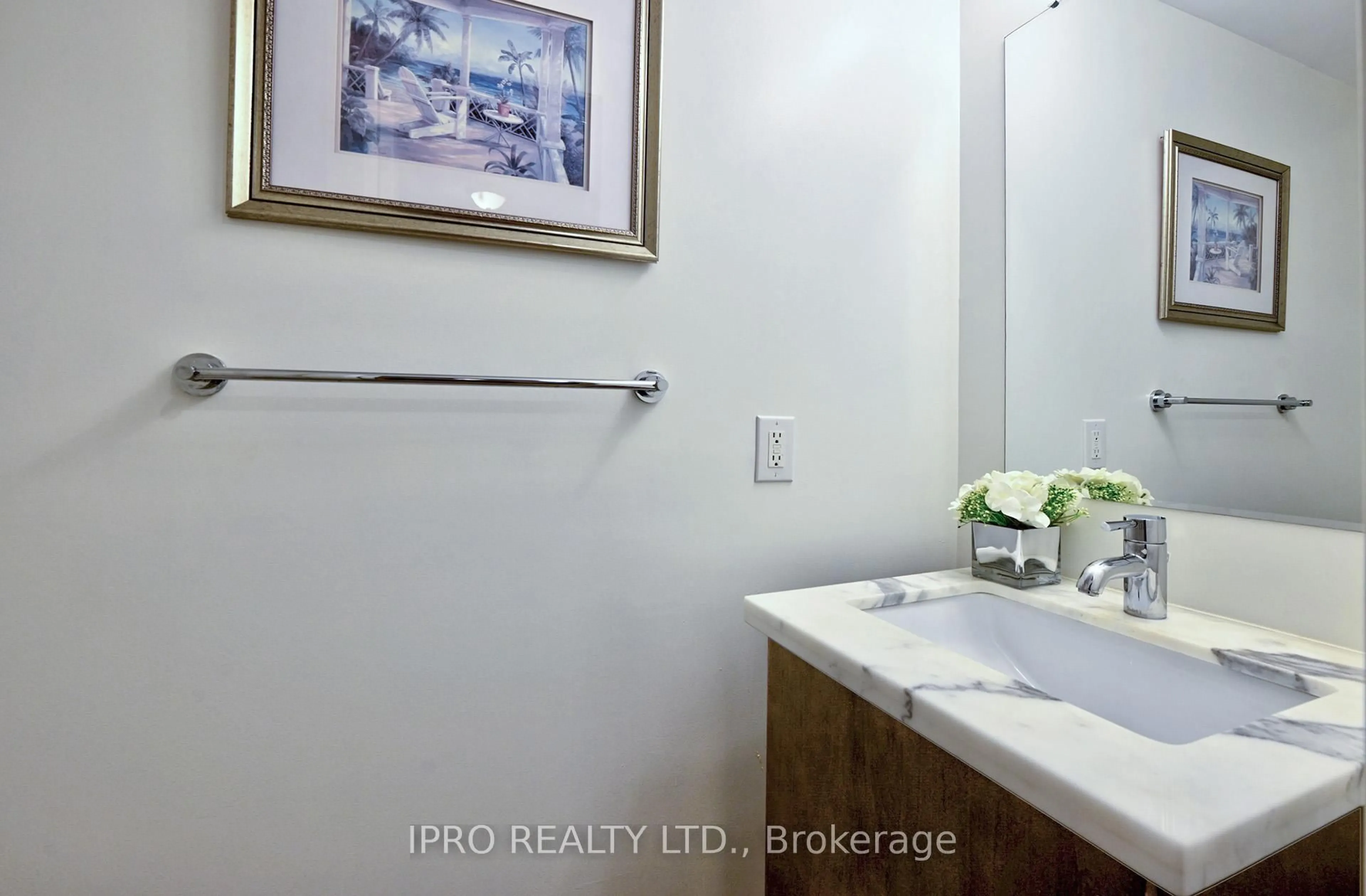 Standard bathroom, unknown for 2603 Bathurst St #101, Toronto Ontario M6B 2Z6