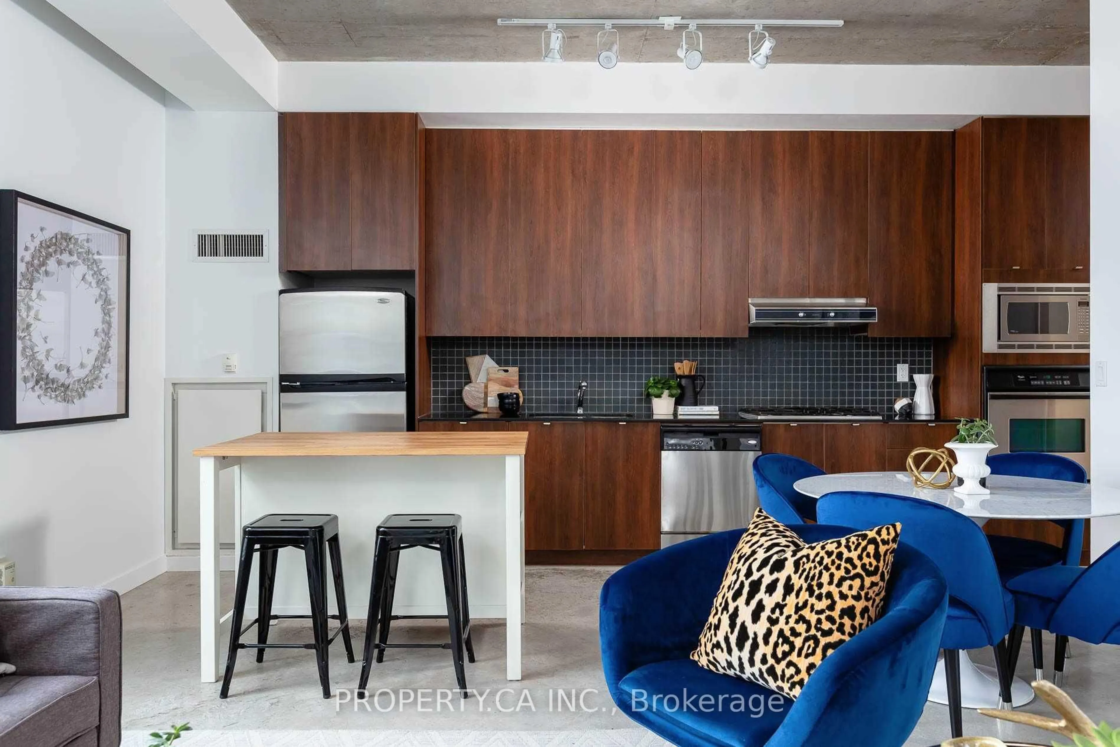 Open concept kitchen, unknown for 23 Brant St #705, Toronto Ontario M5V 2L5