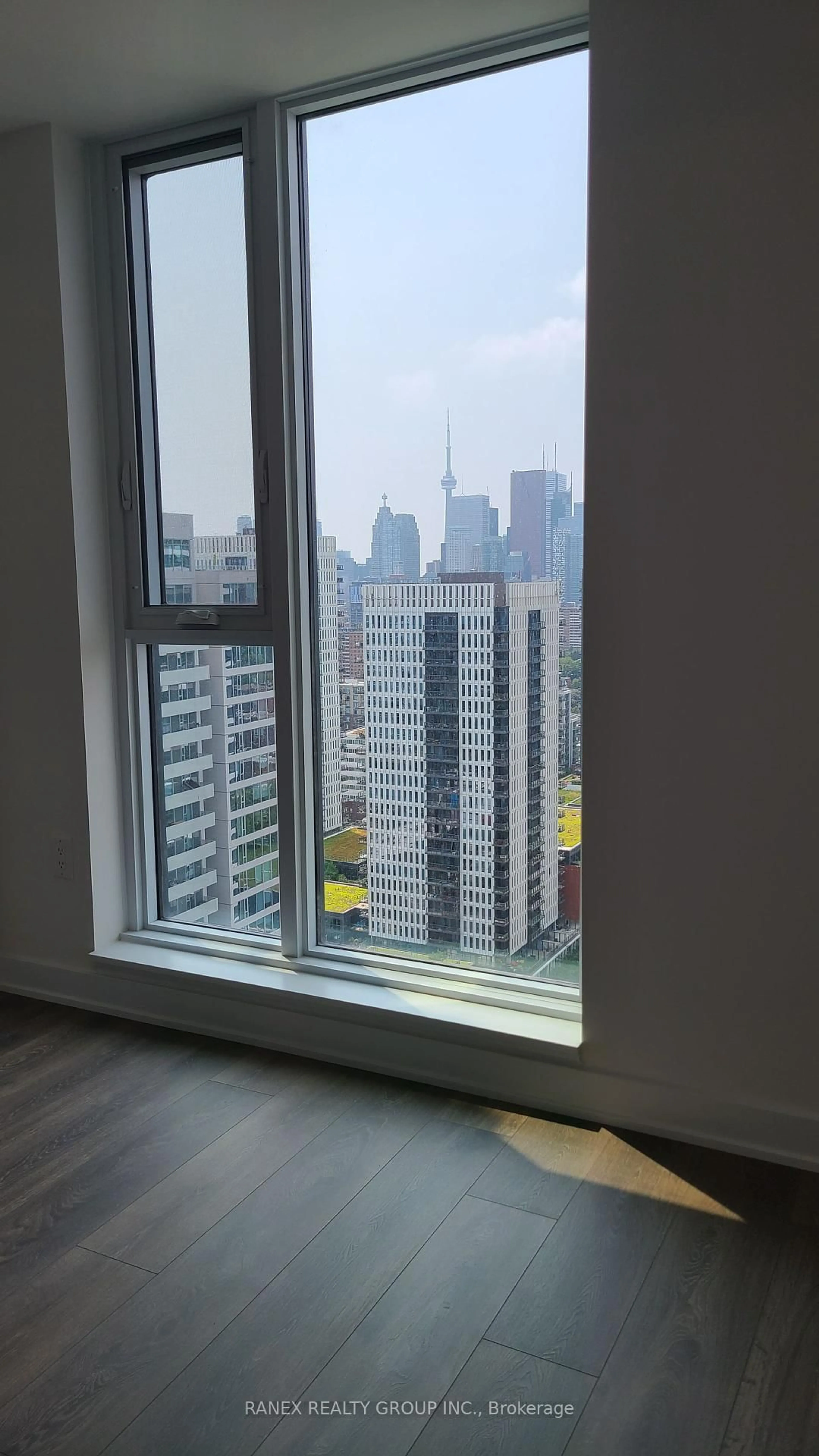 A pic of a room for 130 River St #E-2607, Toronto Ontario M5A 0R8