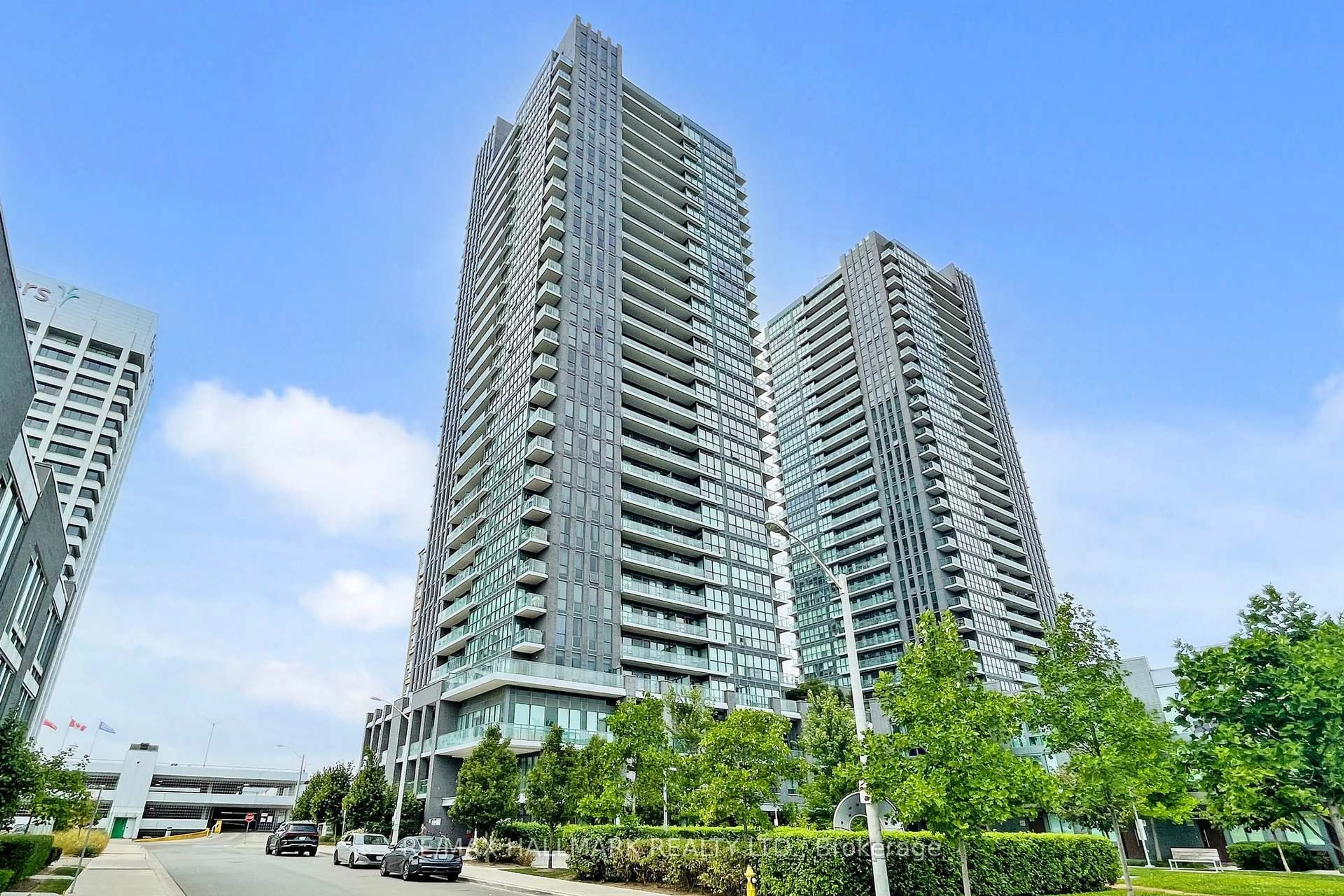 Unknown for 2 Sonic Way #2806, Toronto Ontario M3C 0P2
