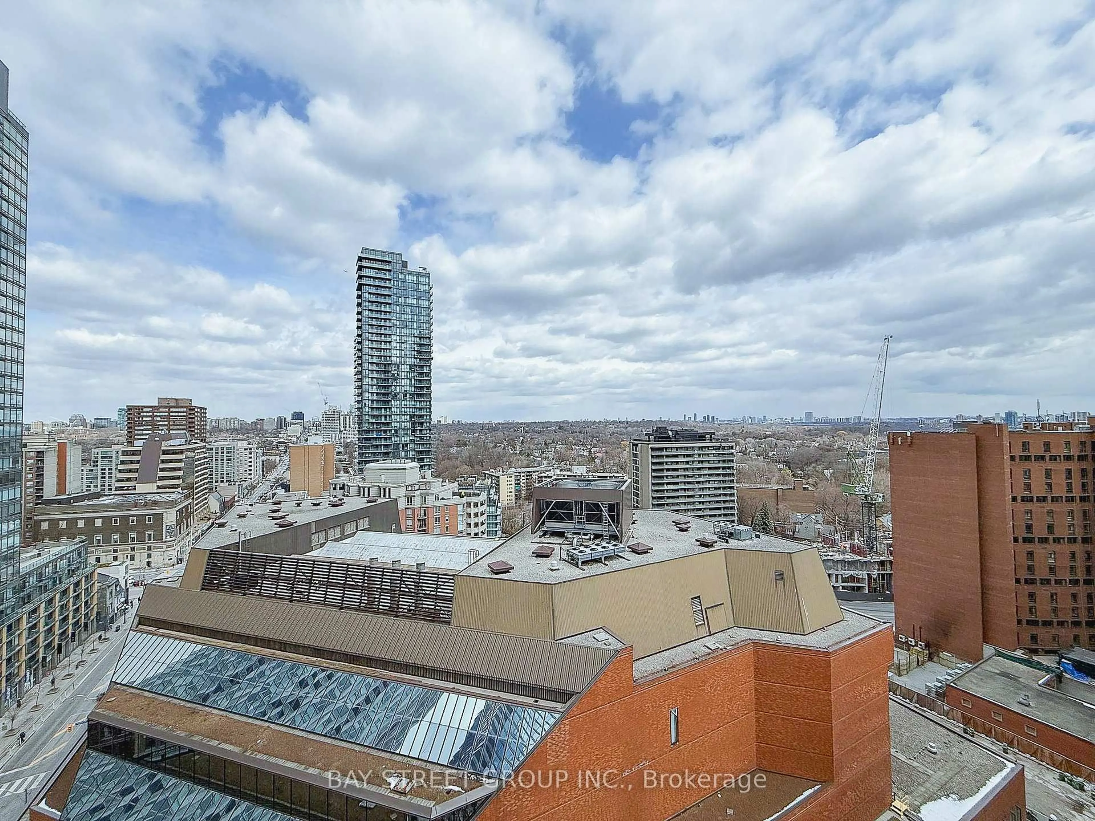 A pic from outside/outdoor area/front of a property/back of a property/a pic from drone, city buildings view from balcony for 771 Yonge St #1906, Toronto Ontario M4W 0B8