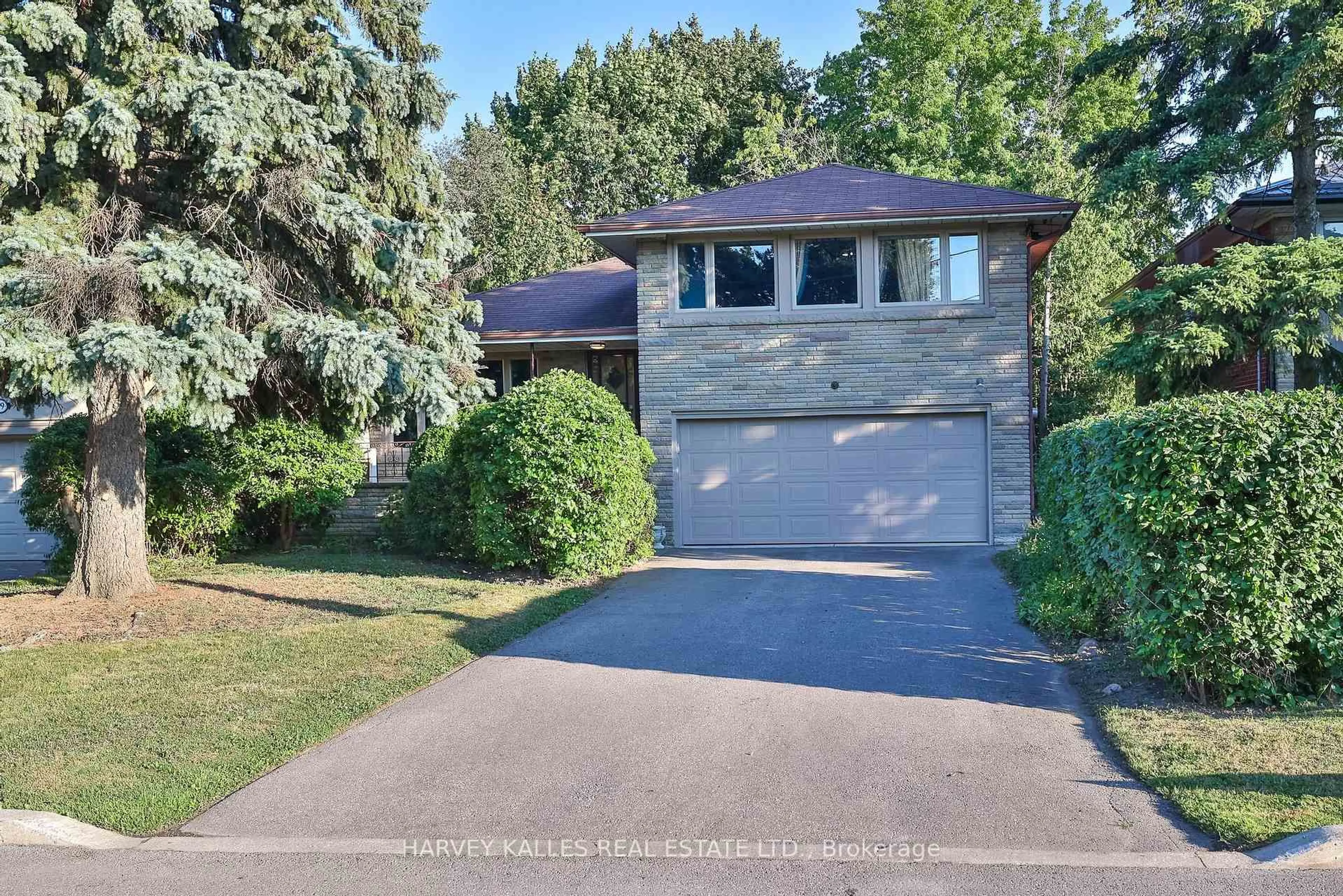 Home with brick exterior material, street for 41 Pannahill Rd, Toronto Ontario M3H 4N4