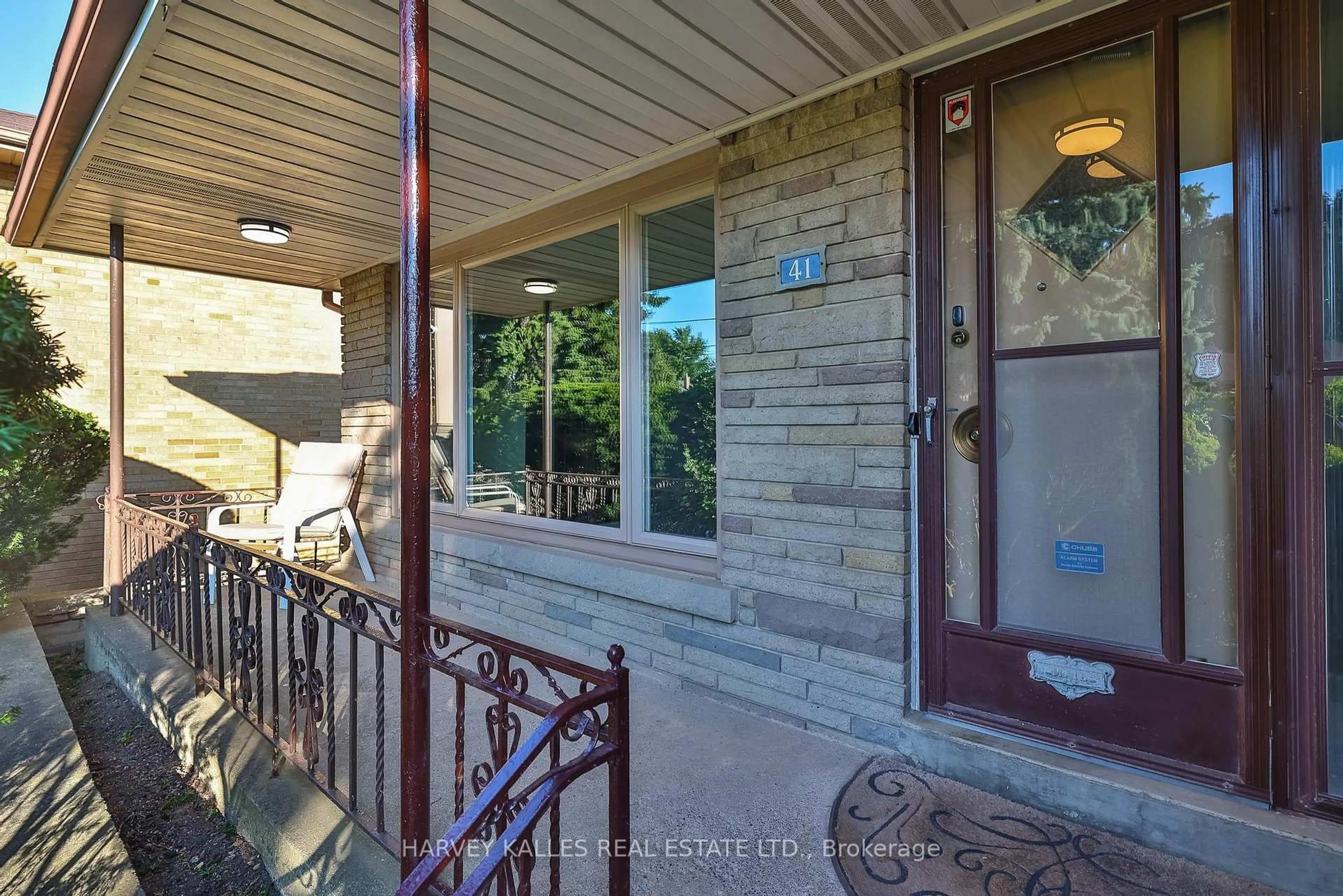 Unknown for 41 Pannahill Rd, Toronto Ontario M3H 4N4
