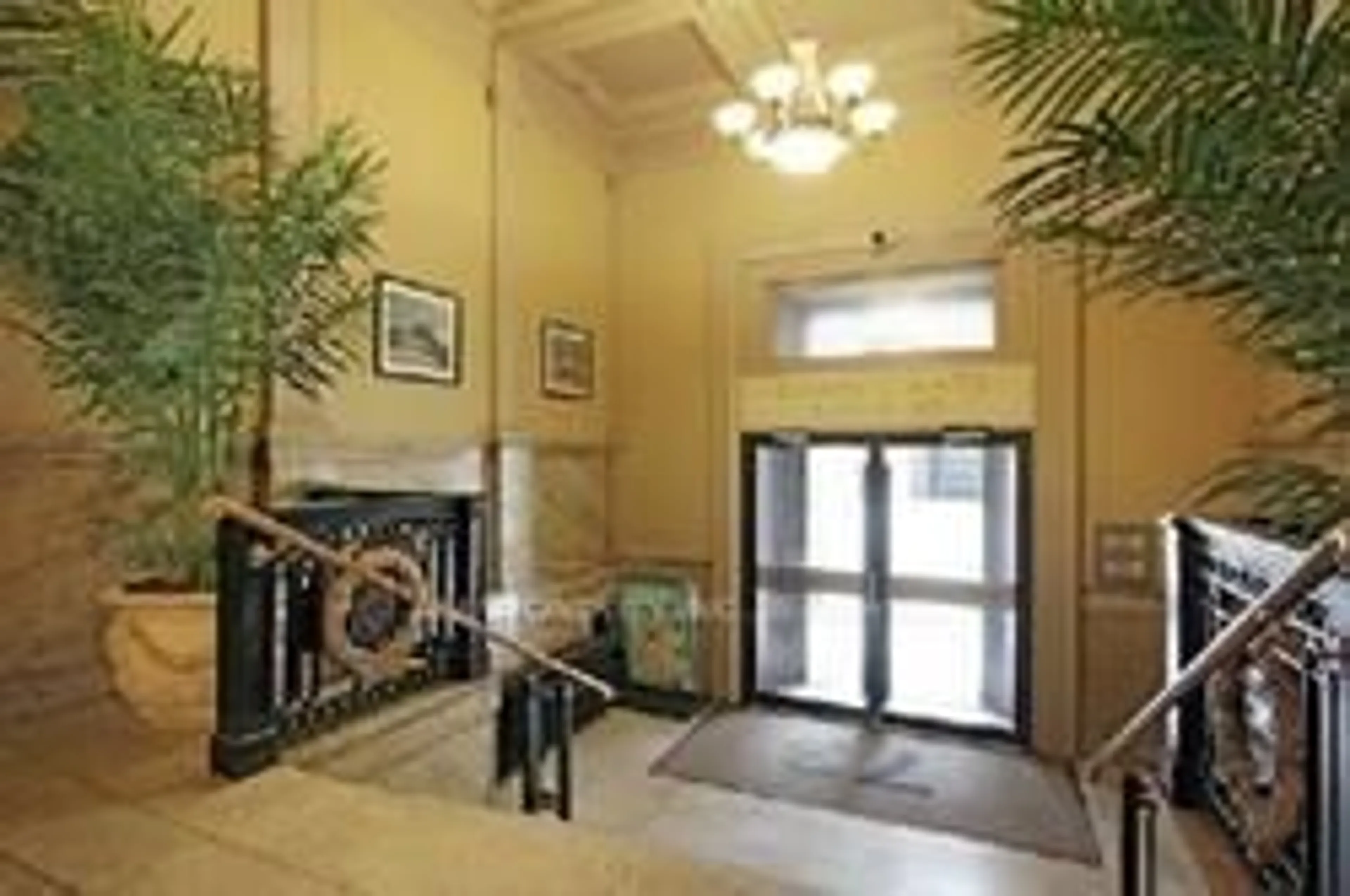 Lobby for 73 Richmond St #407, Toronto Ontario M5H 4E8