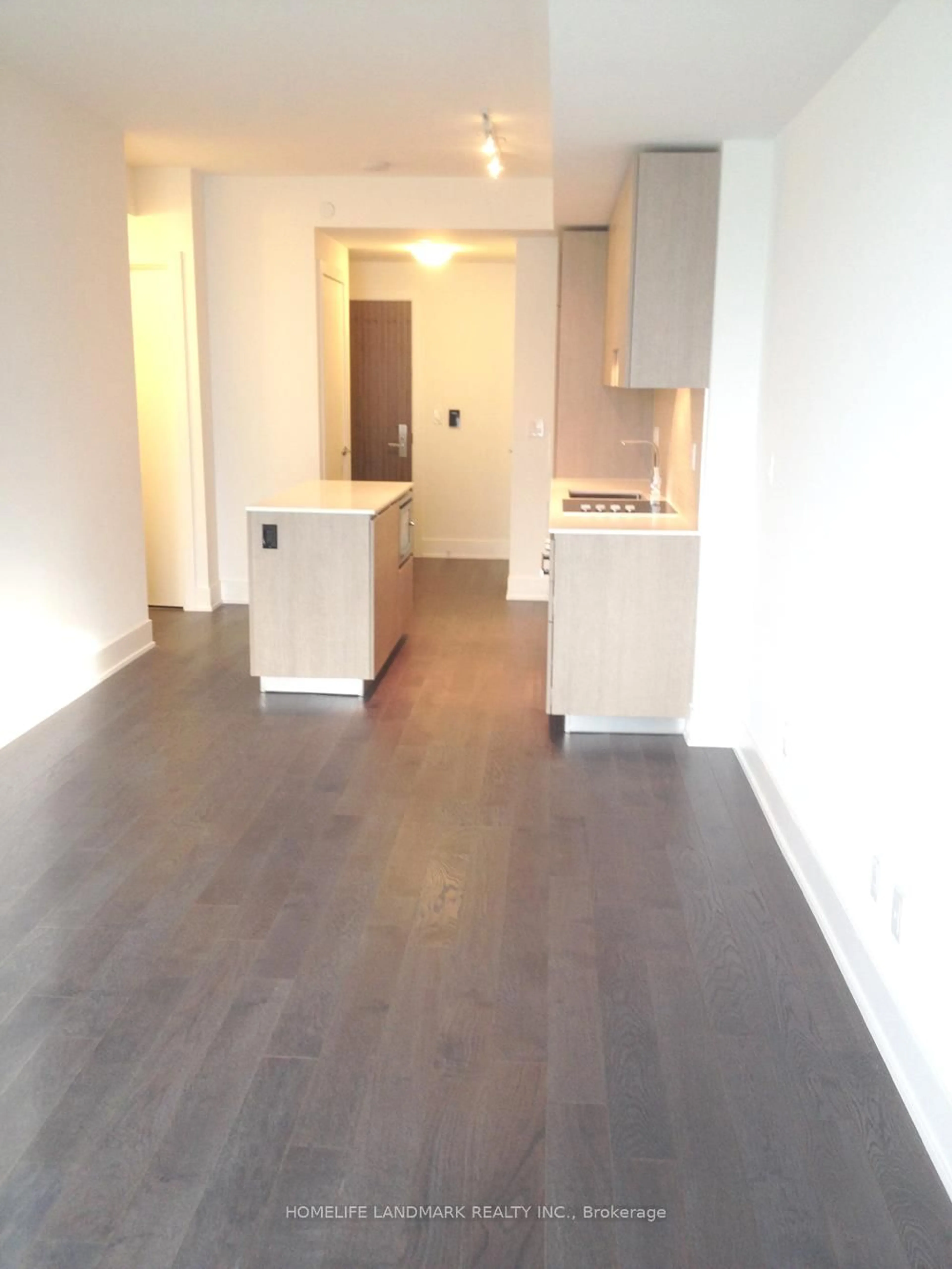 A pic of a room for 200 Bloor St #702, Toronto Ontario M5S 0B1