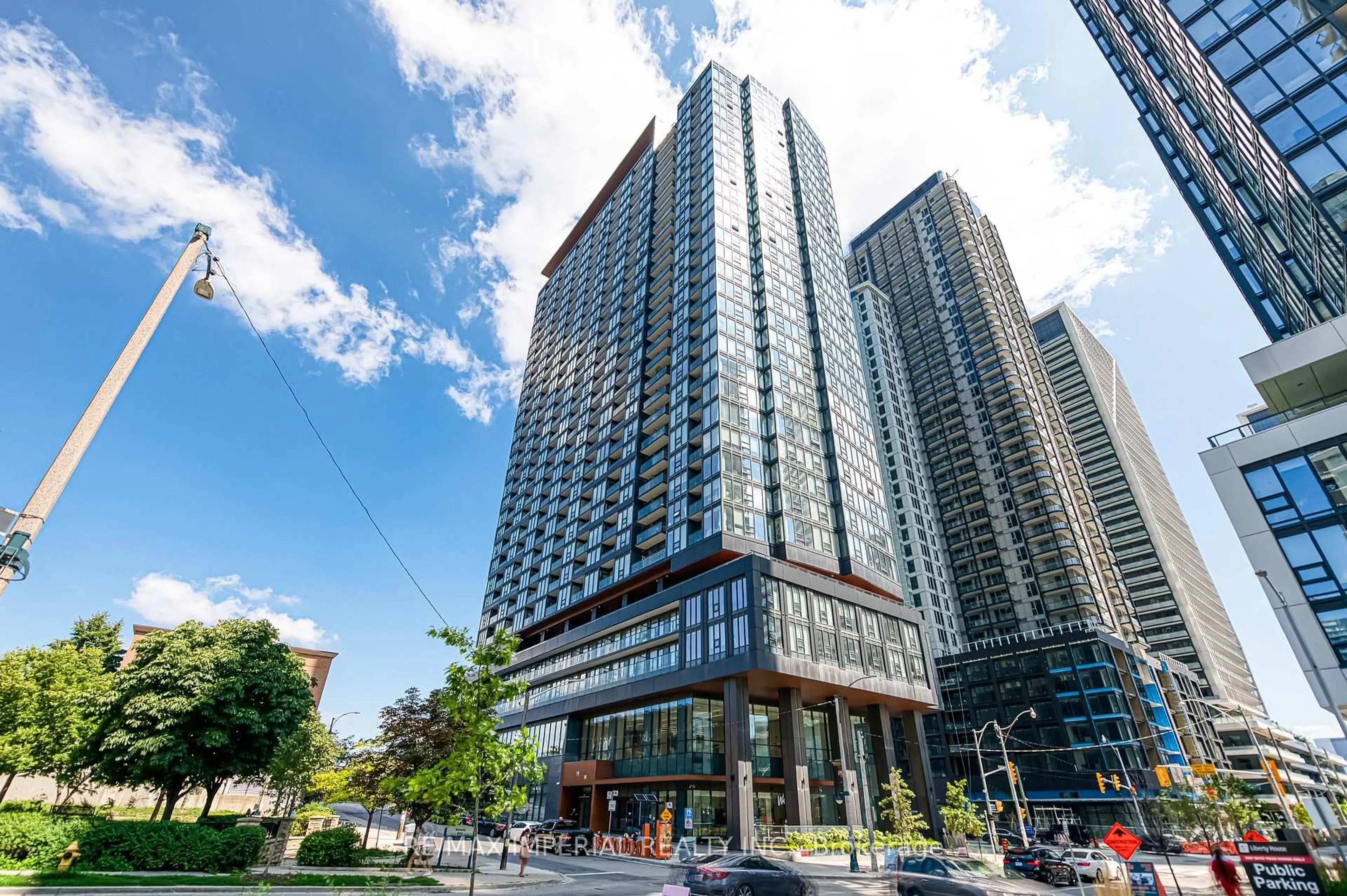 Unknown for 19 WESTERN BATTERY Rd #3202, Toronto Ontario M6K 0E3