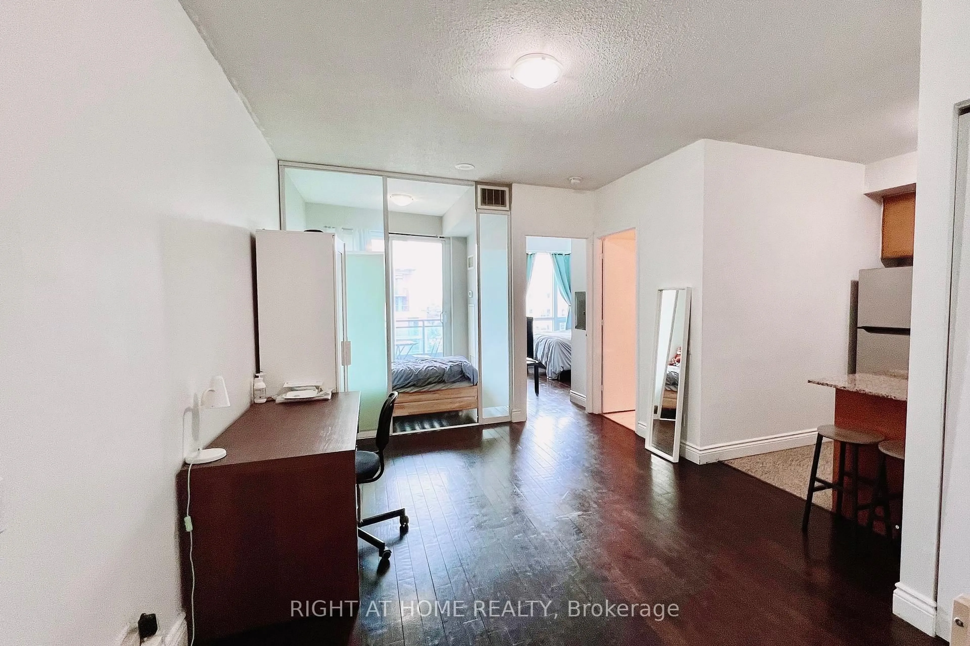 A pic of a room for 60 Byng Ave #1315, Toronto Ontario M2N 7K3