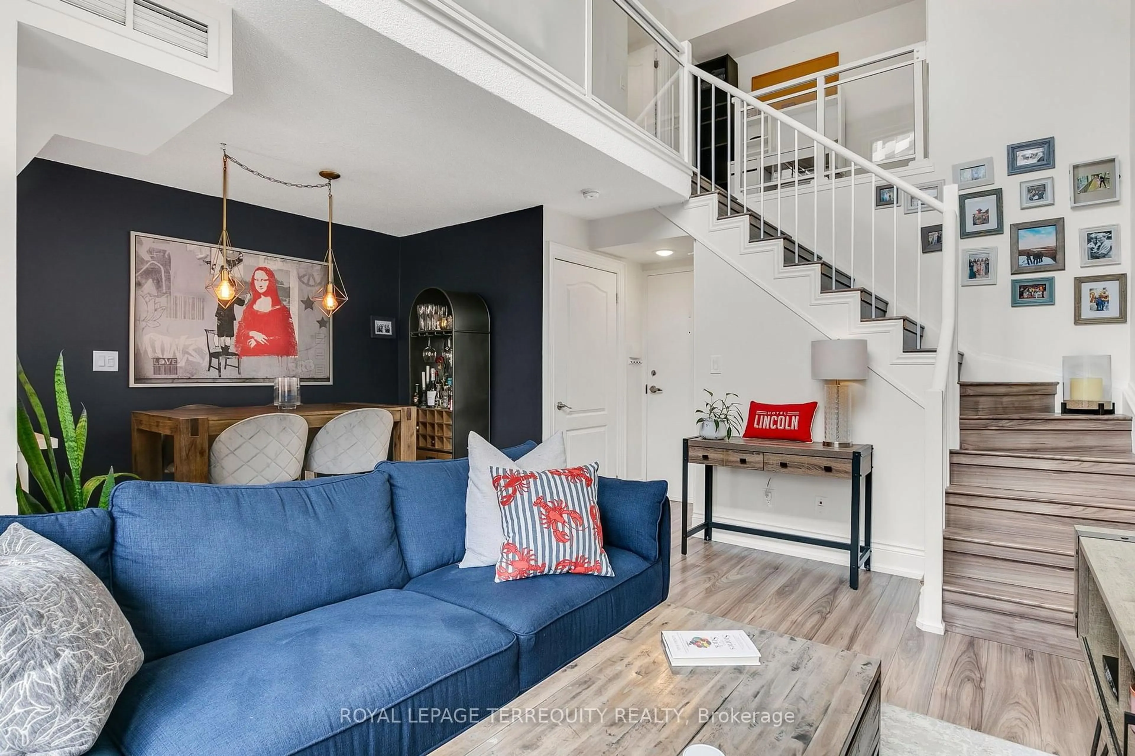 Living room with furniture, unknown for 119 Merton St #408, Toronto Ontario M4S 3G5