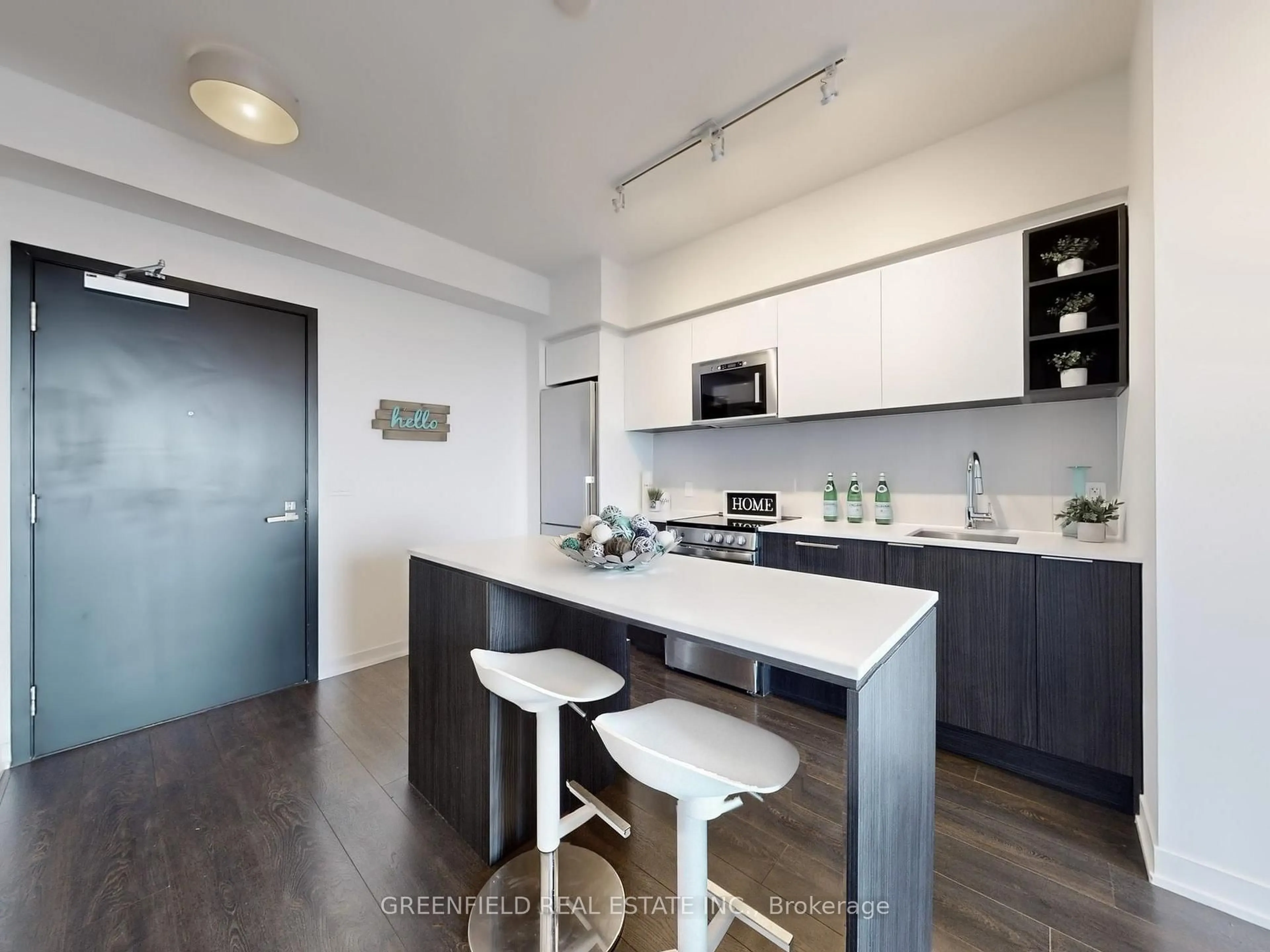 Open concept kitchen, unknown for 31 Tippett Rd #1310, Toronto Ontario M3H 0C8