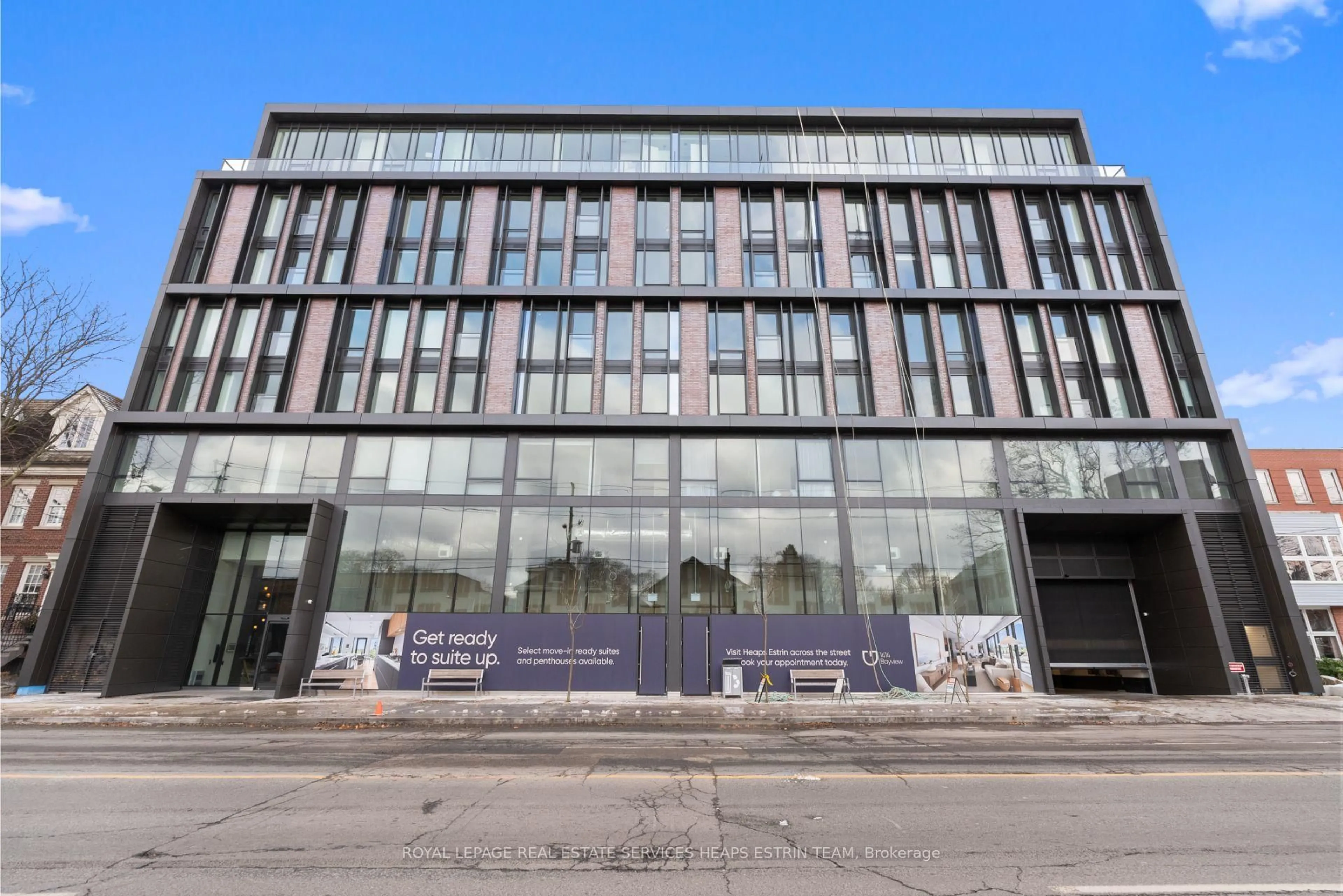Indoor foyer for 1414 Bayview Ave #409, Toronto Ontario M4G 3A7