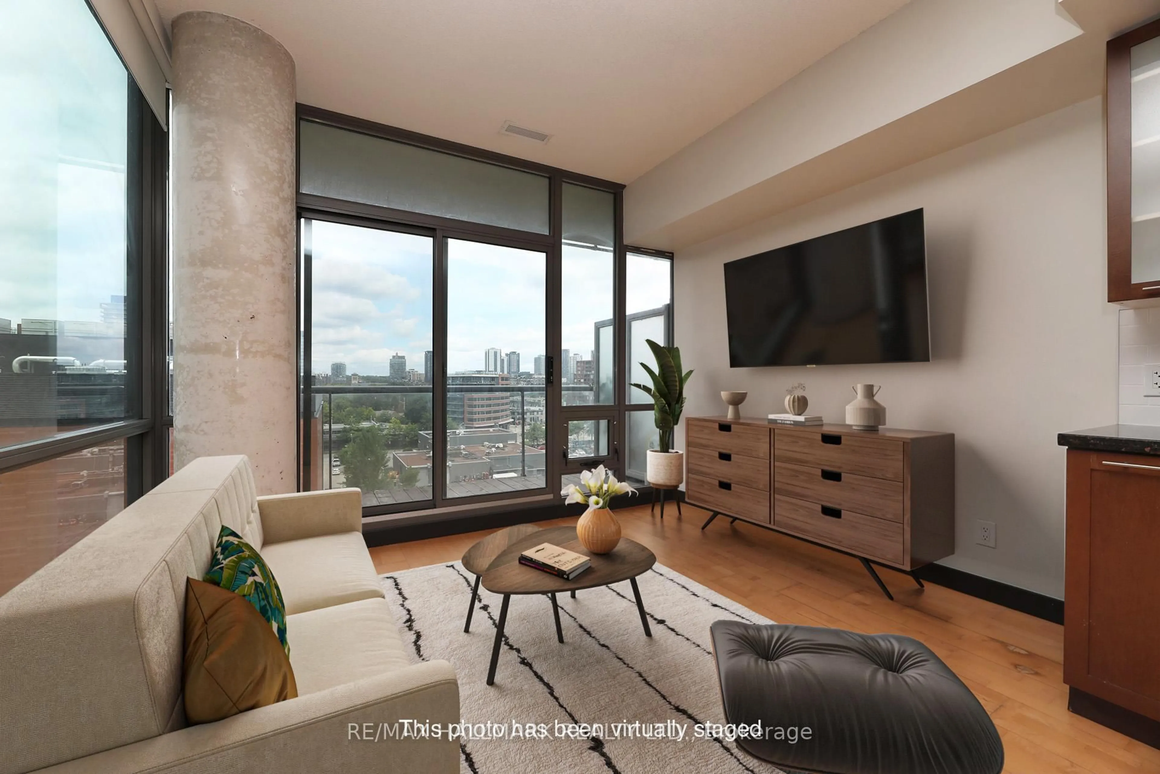 Living room with furniture, unknown for 33 Mill St #817, Toronto Ontario M5A 3R3