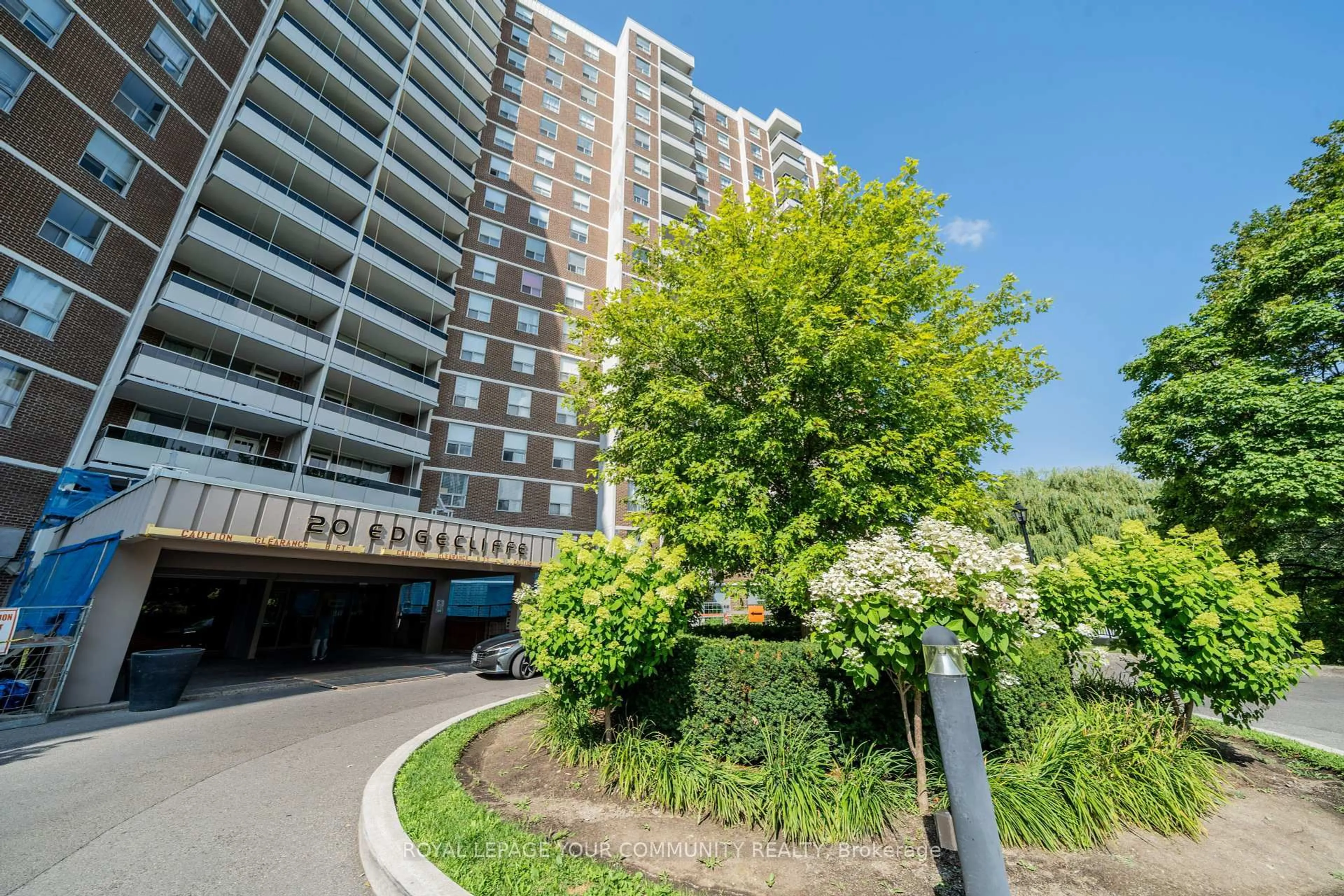 Unknown for 20 Edgecliff Gfwy #1218, Toronto Ontario M3C 3A4
