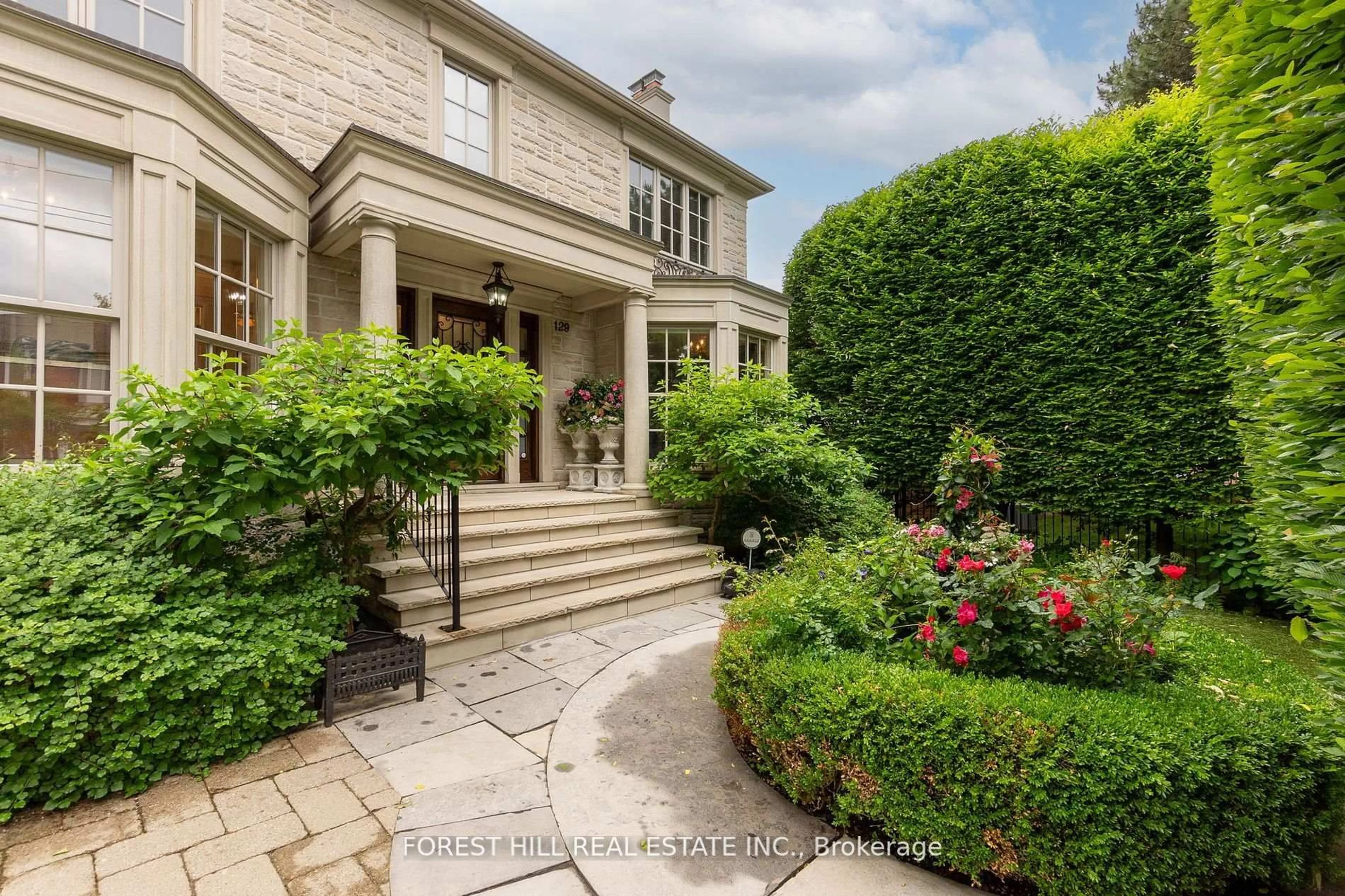 Unknown for 129 Ava Rd, Toronto Ontario M6C 1W2