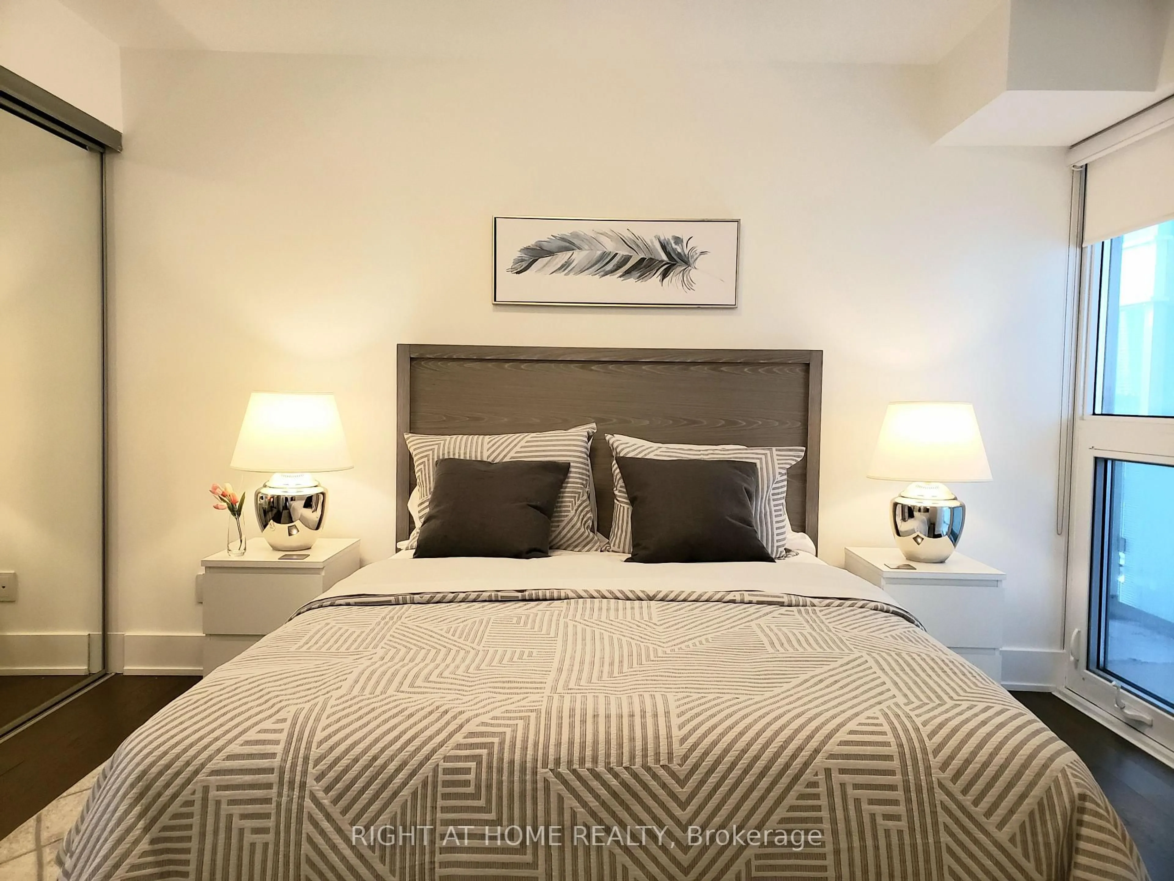 Bedroom with bed, unknown for 200 Bloor St #1610, Toronto Ontario M5S 0B1