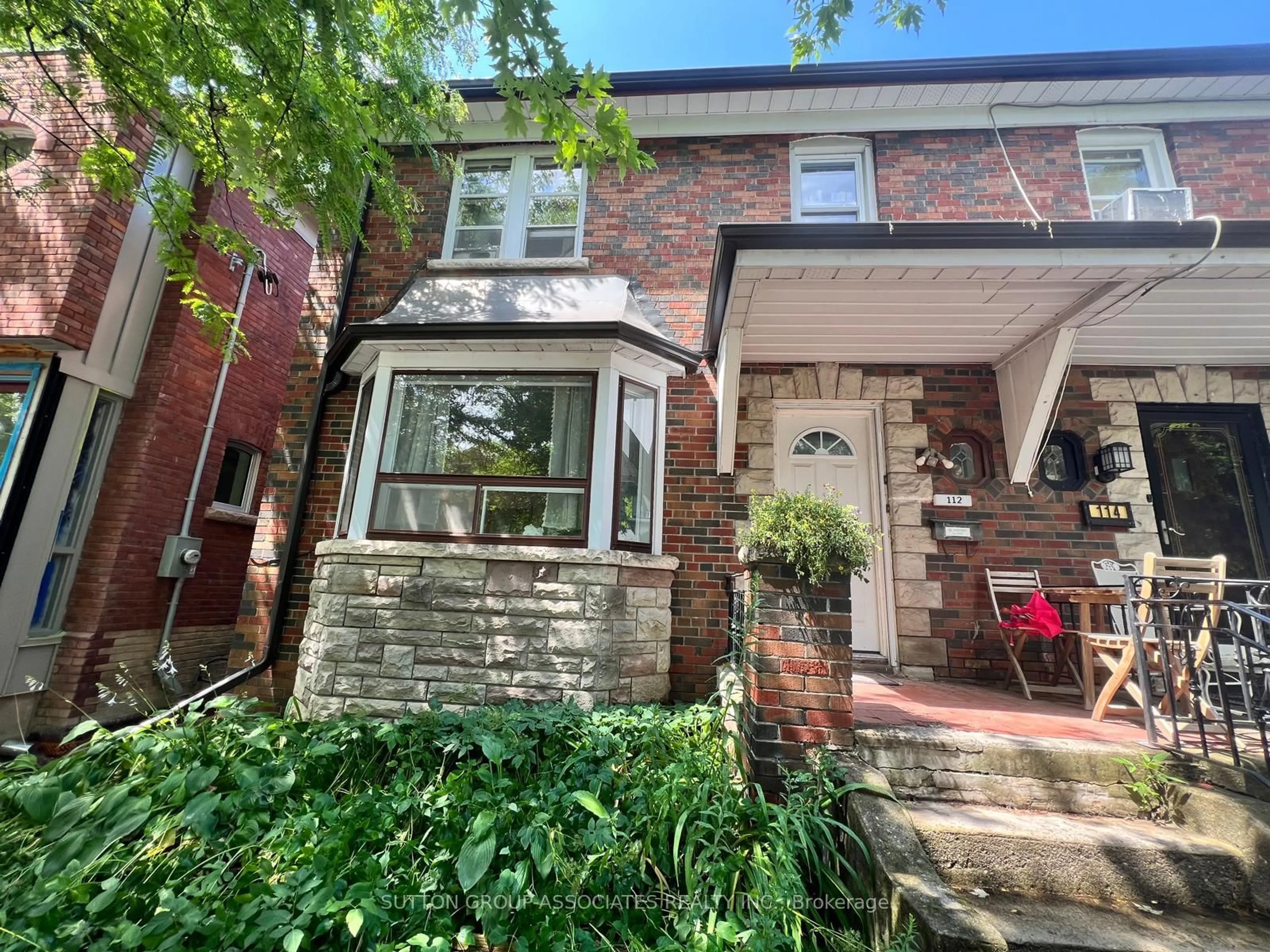 Home with brick exterior material, street for 112 Delaware Ave, Toronto Ontario M6H 2T1