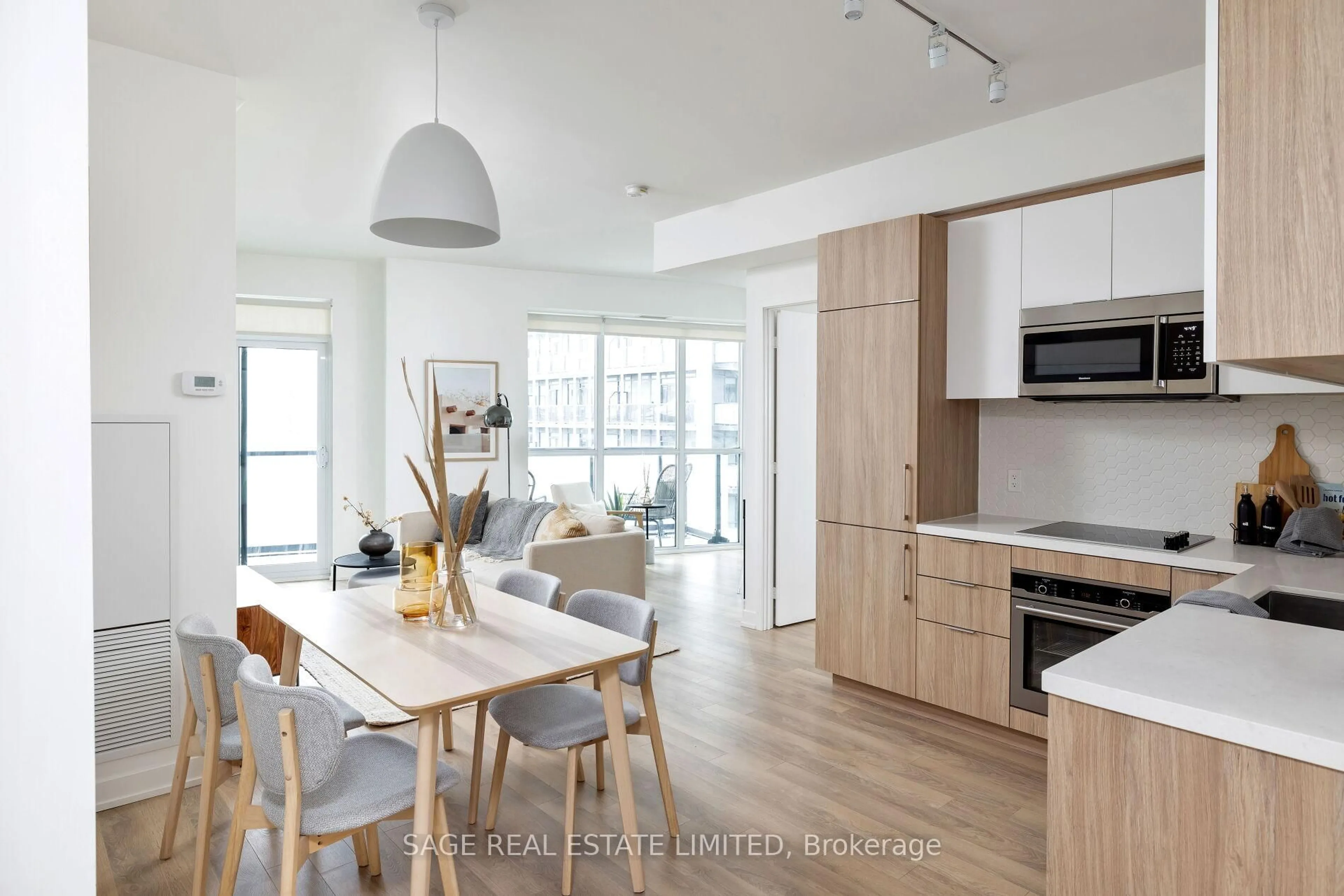 Open concept kitchen, wood/laminate floor for 50 Ordnance St #1411, Toronto Ontario M6K 1A2