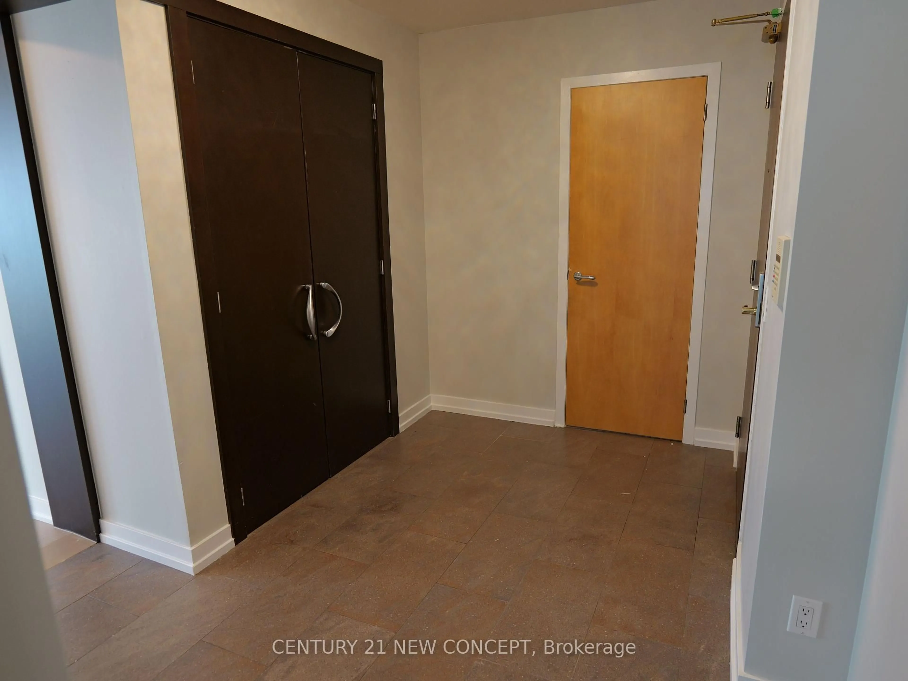 Unknown for 18 Parkview Ave #1006, Toronto Ontario M2N 7H7