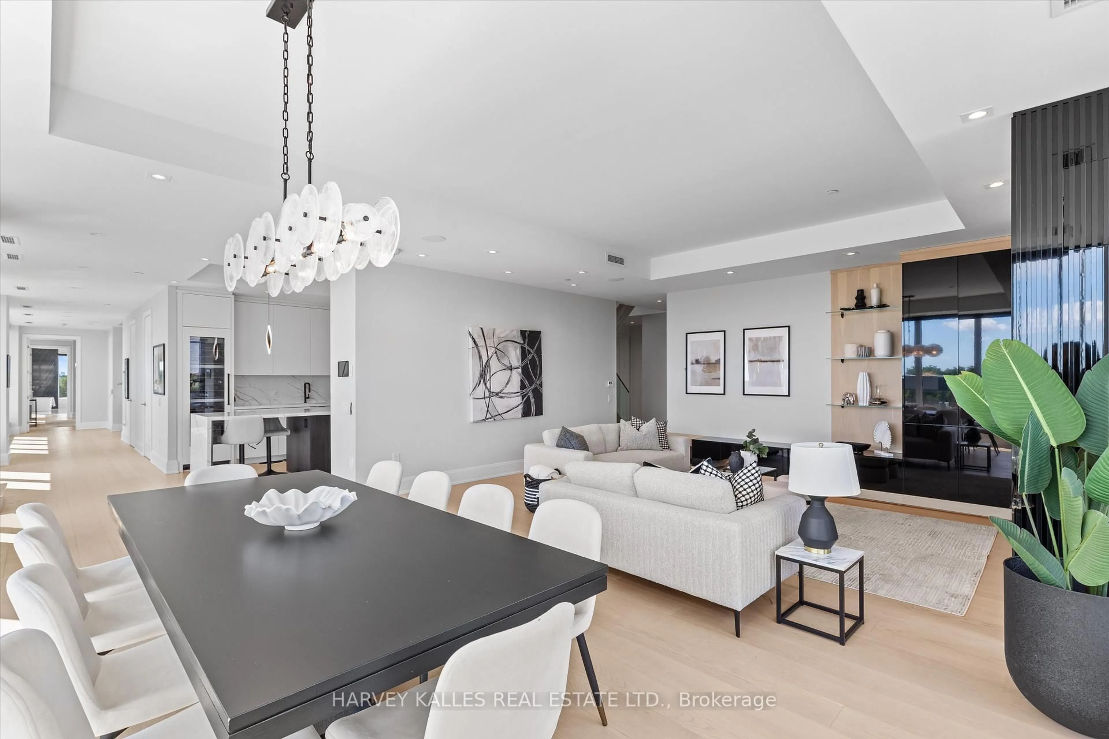Unknown for 355 Bedford Park Ave #703, Toronto Ontario M5M 0B2