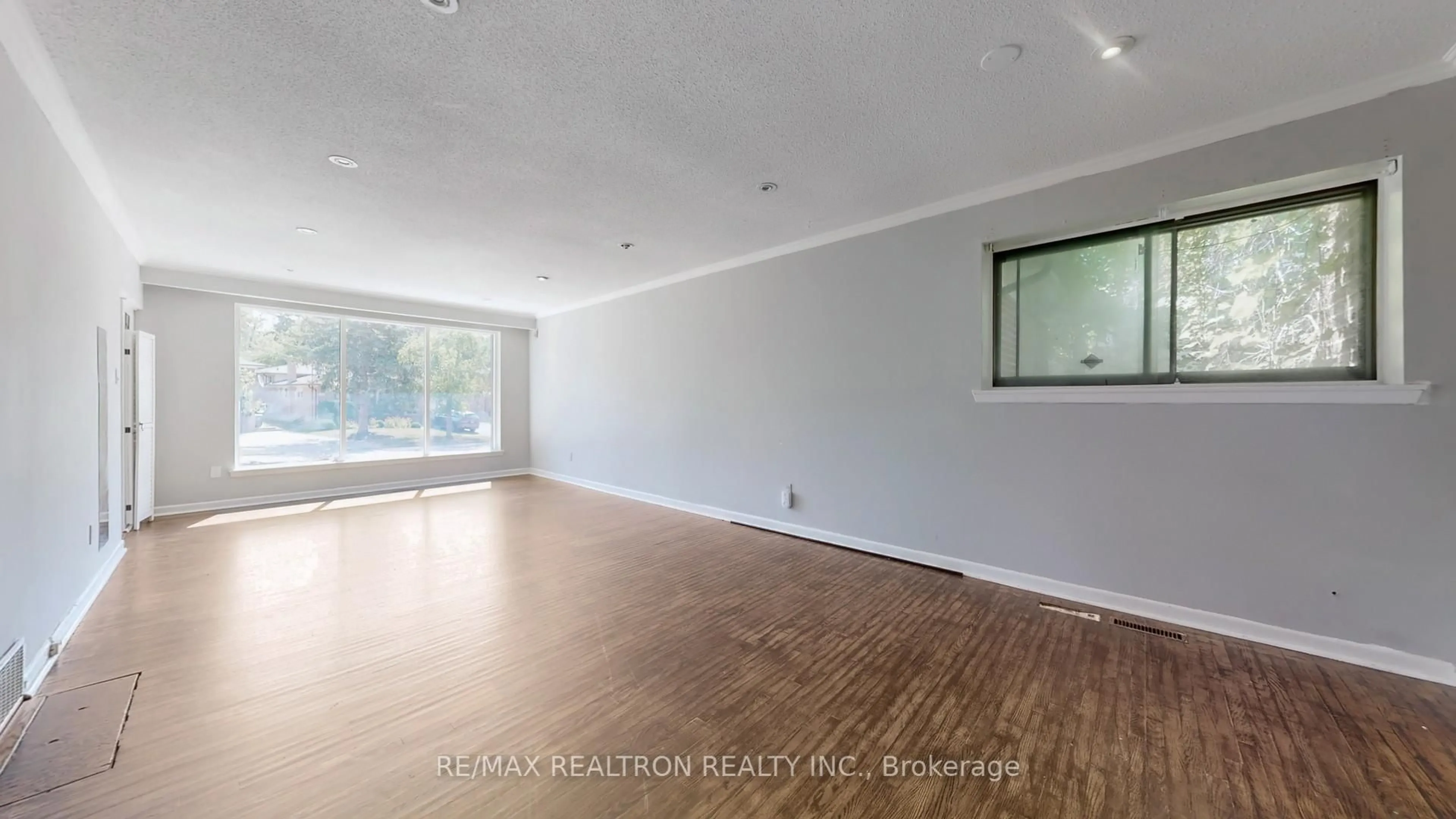A pic of a room for 16 Flavian Cres, Toronto Ontario M2H 1V9