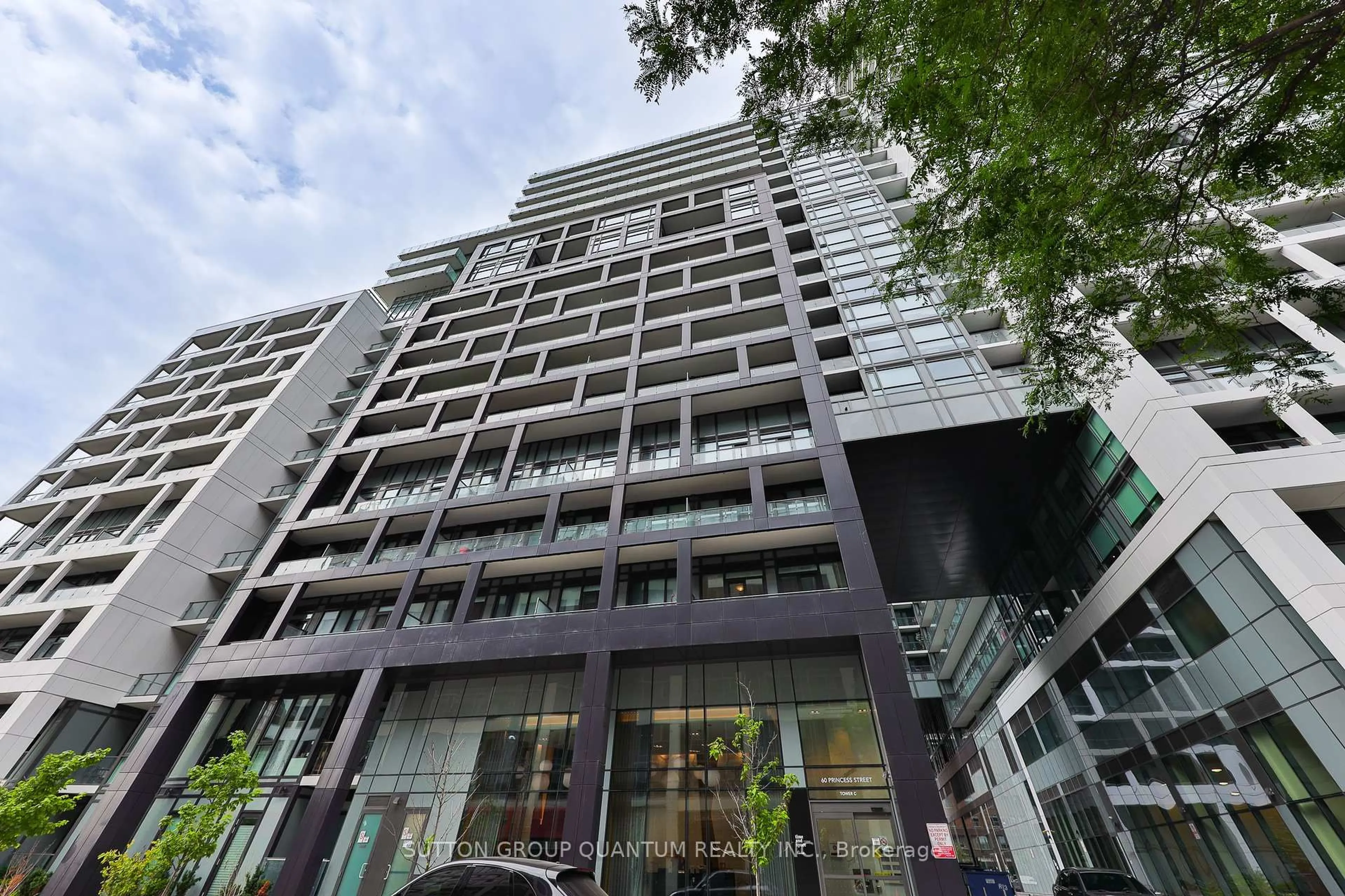 Indoor foyer for 60 Princess St #208, Toronto Ontario M5A 1E7