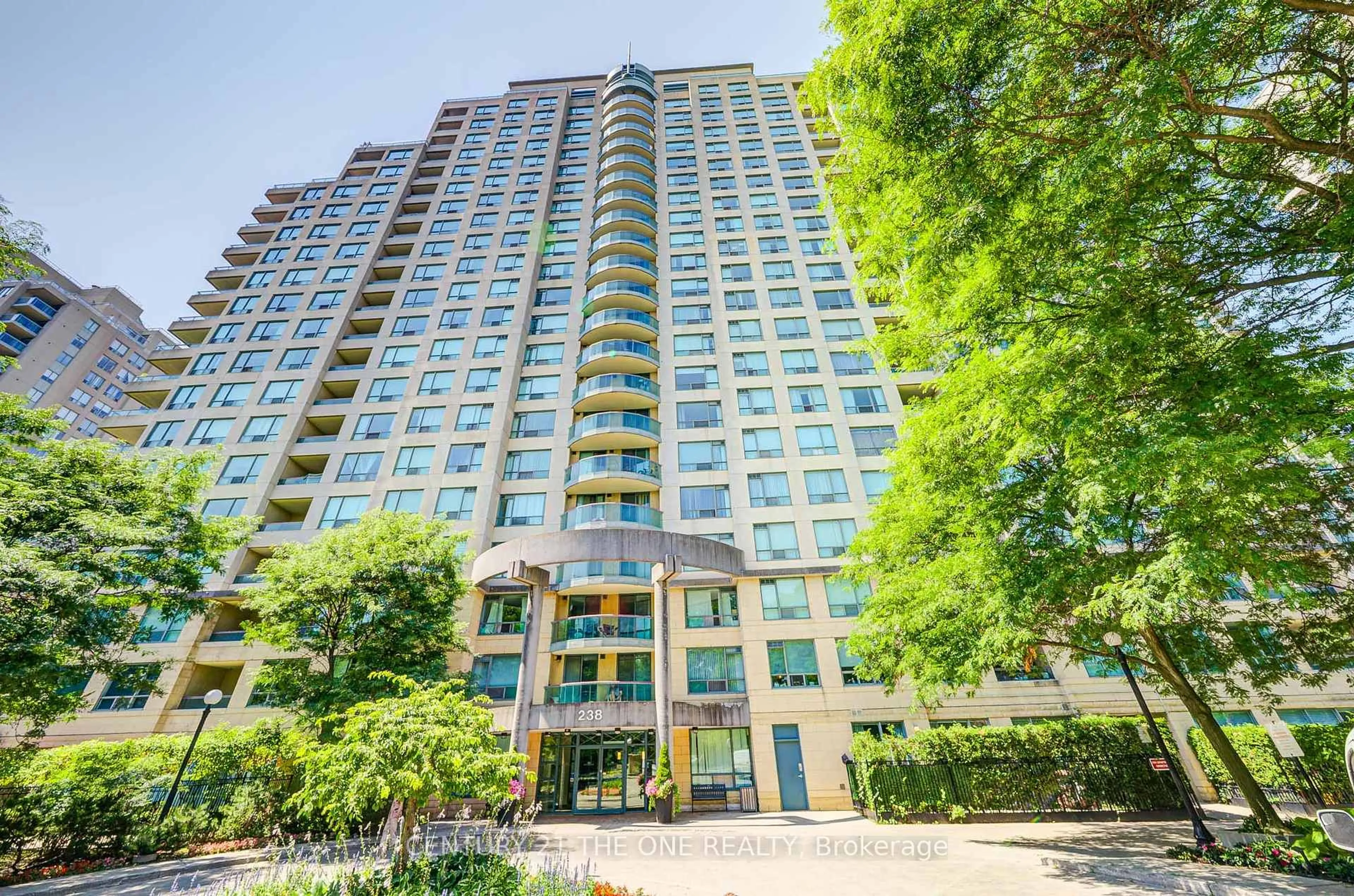 Patio, building for 238 Doris Ave #605, Toronto Ontario M2N 6W1