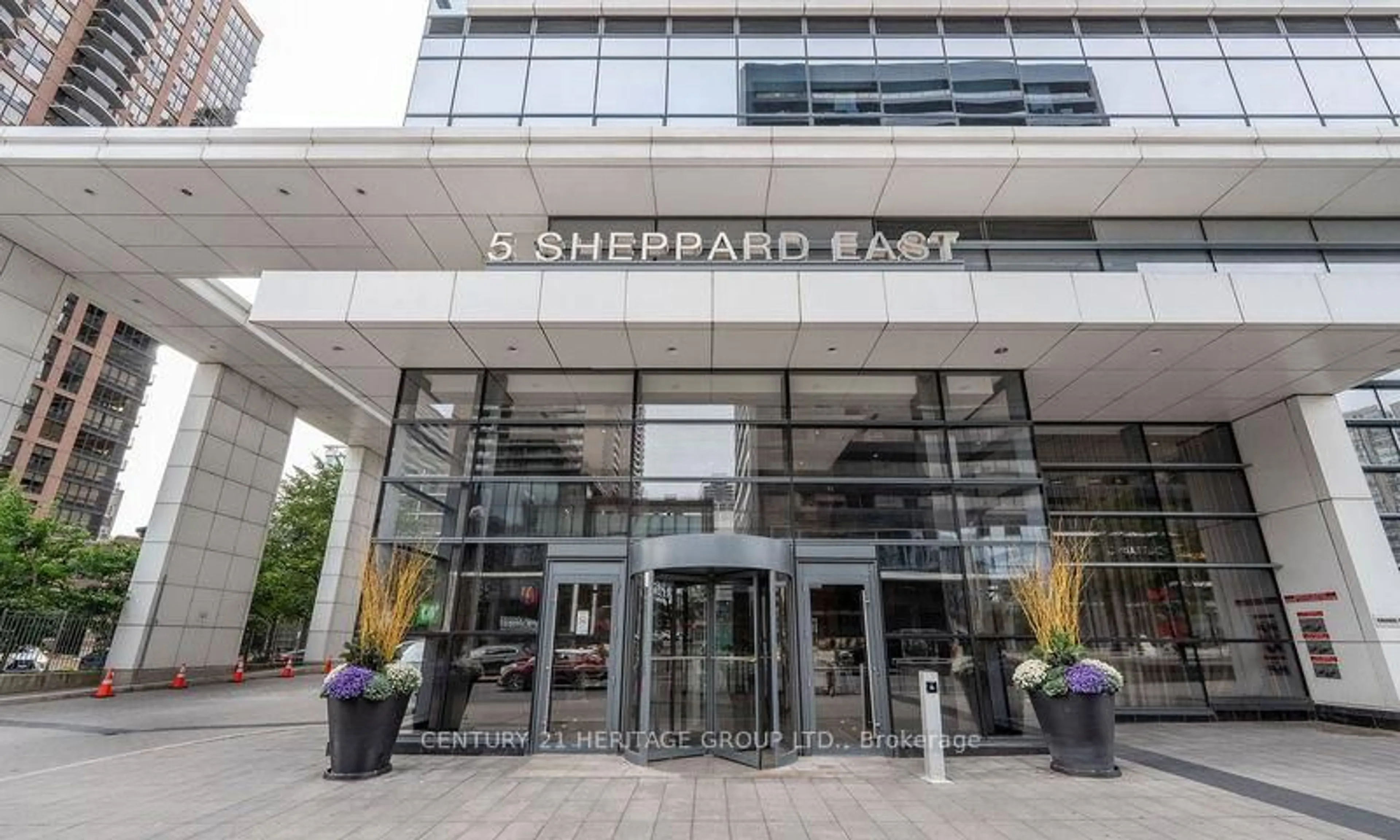 Lobby for 5 Sheppard Ave #3117, Toronto Ontario M2N 0G4