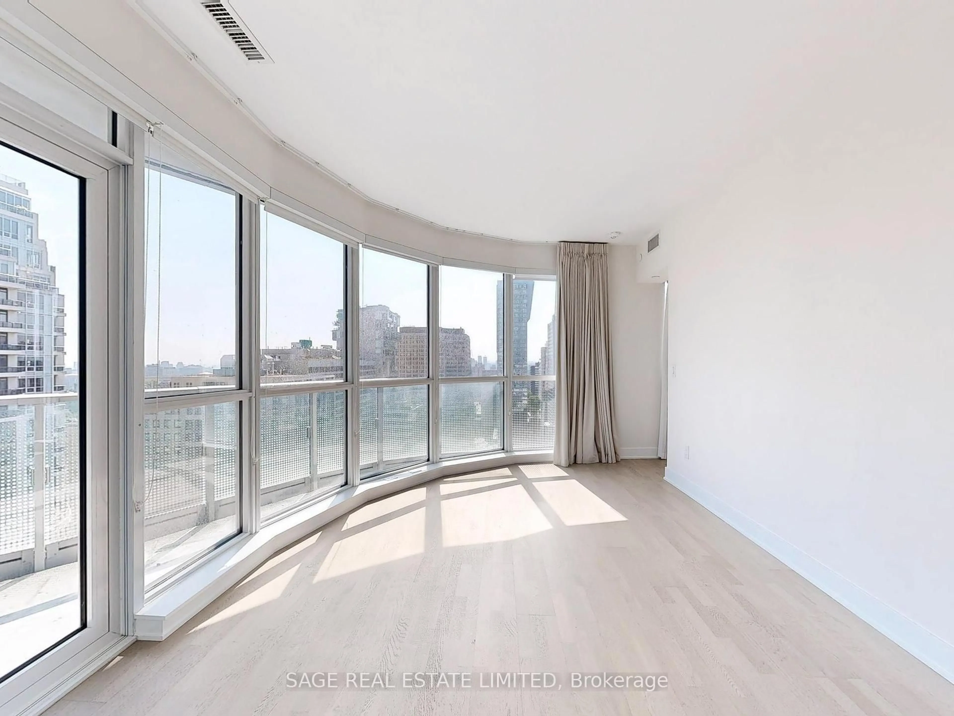 A pic of a room for 88 Cumberland St #2102, Toronto Ontario M5R 1A3
