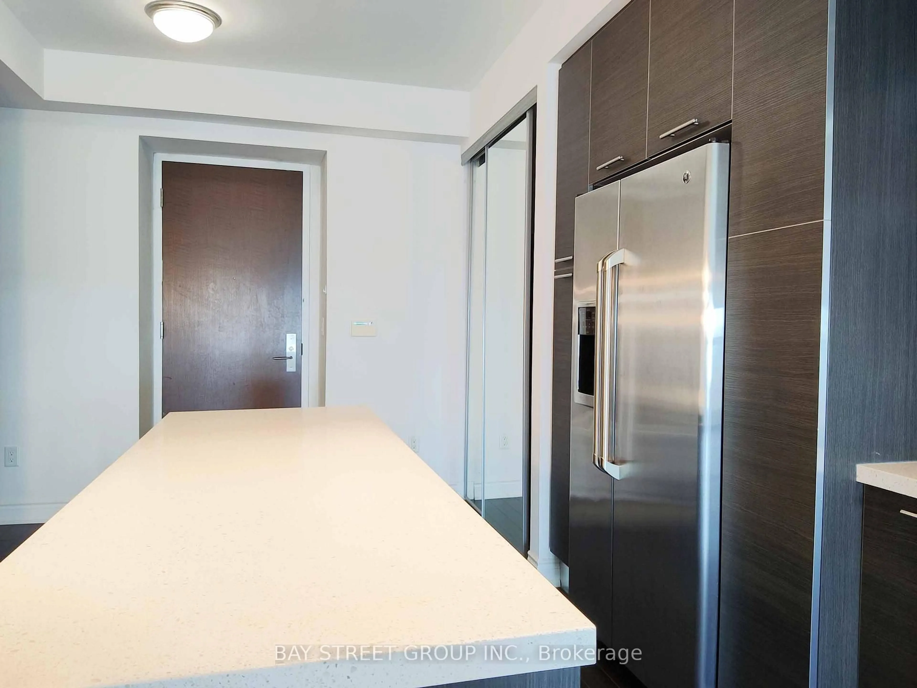 Standard kitchen, unknown for 388 Yonge St #6704, Toronto Ontario M5B 0A4