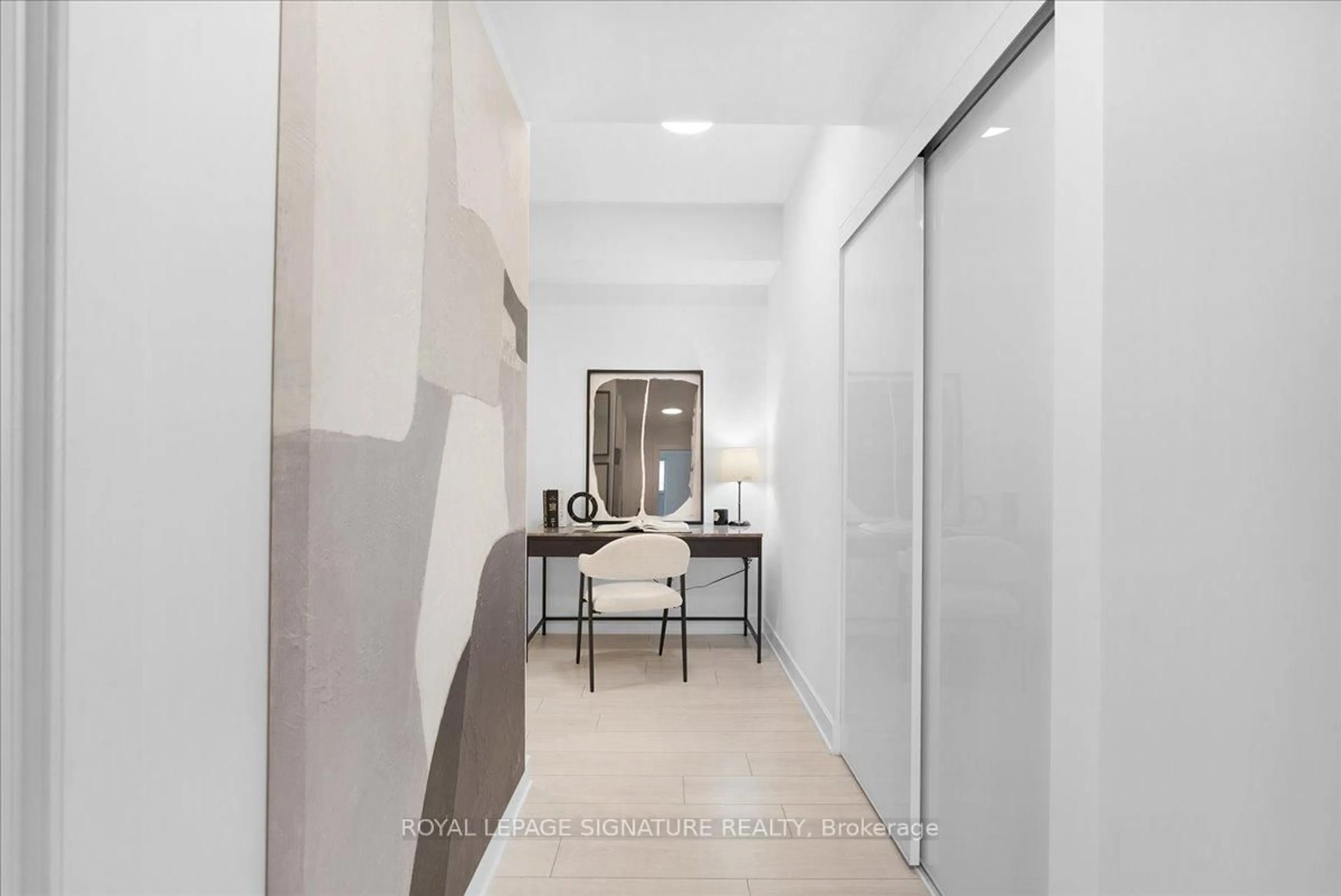 Unknown for 15 Mercer St #1308, Toronto Ontario M5V 1H2