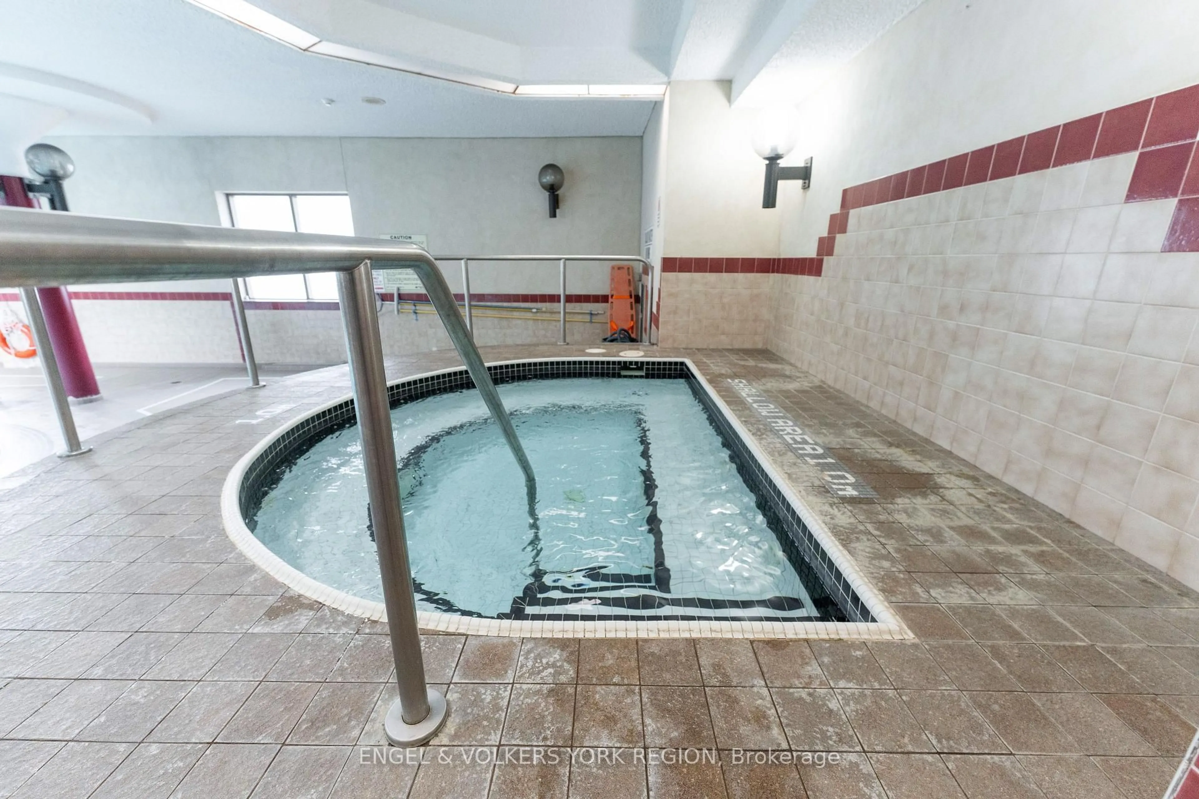 Pool for 195 Wynford Dr #304, Toronto Ontario M3C 3P3