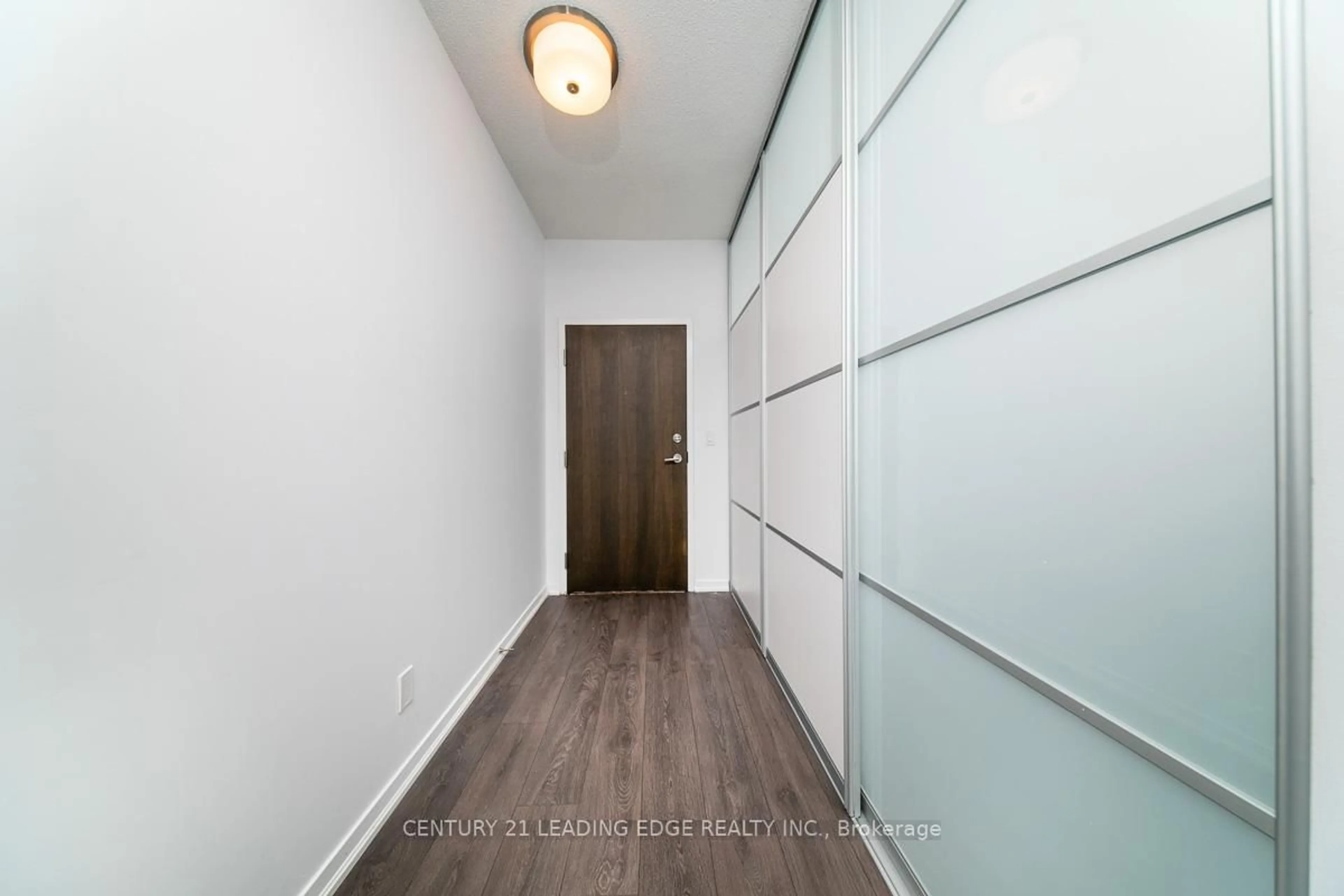 Indoor entryway for 68 Abell St #616, Toronto Ontario M6J 0B1