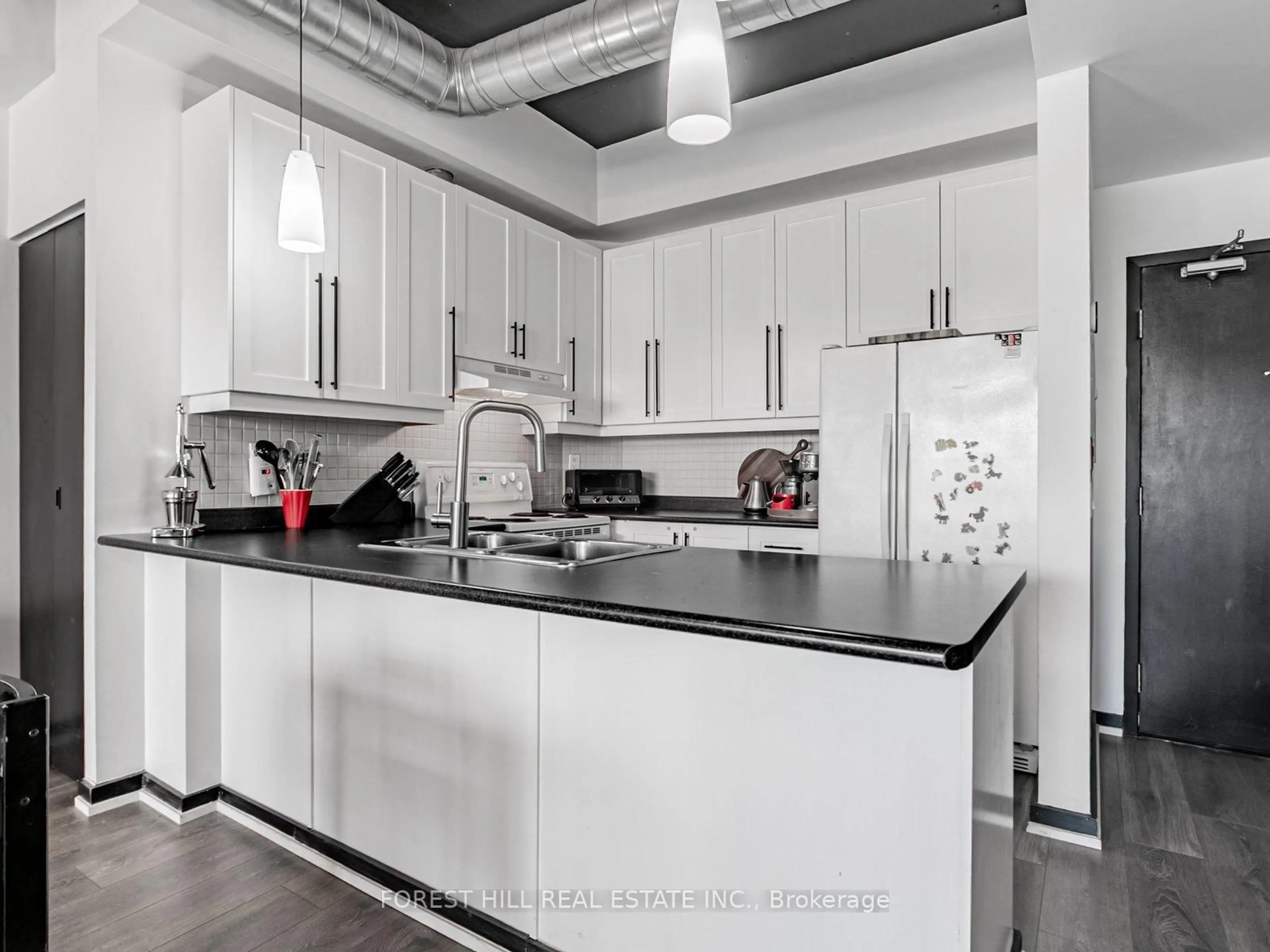 Contemporary kitchen, unknown for 194 Merton St #407, Toronto Ontario M4S 3B5