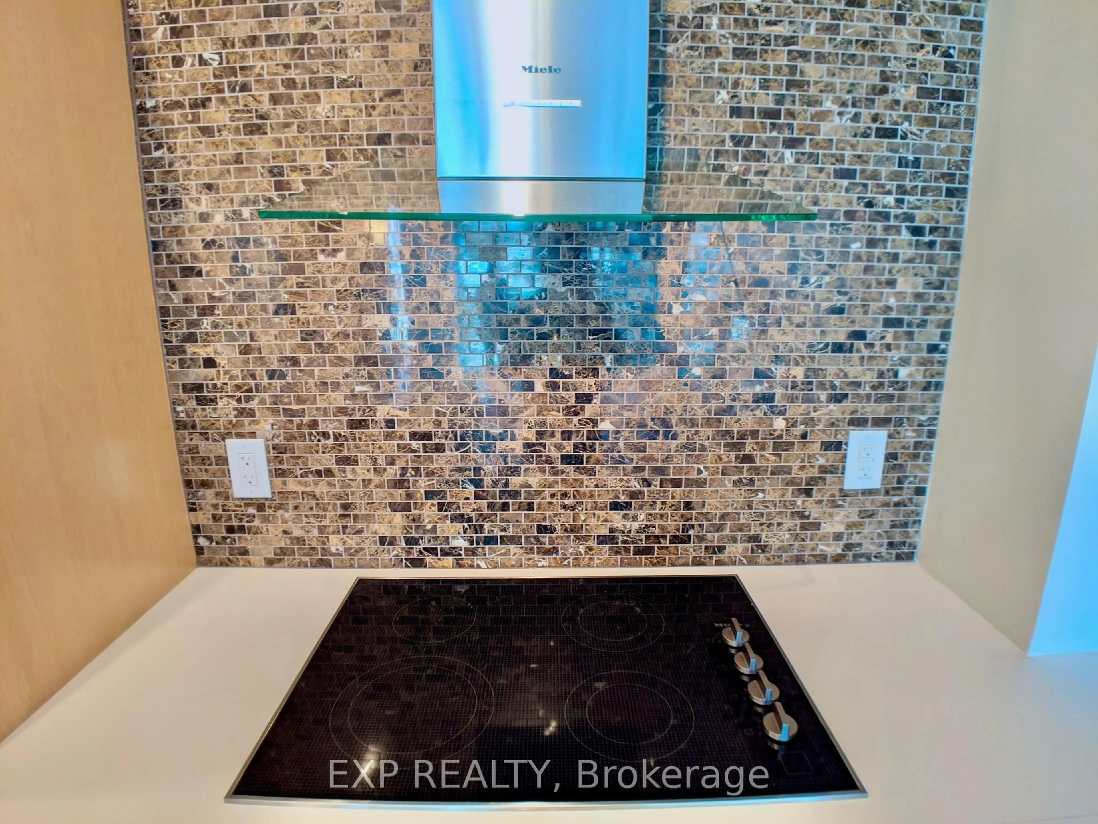 Contemporary kitchen, ceramic/tile floor for 9 Bogert Ave #2501, Toronto Ontario M2N 0H3
