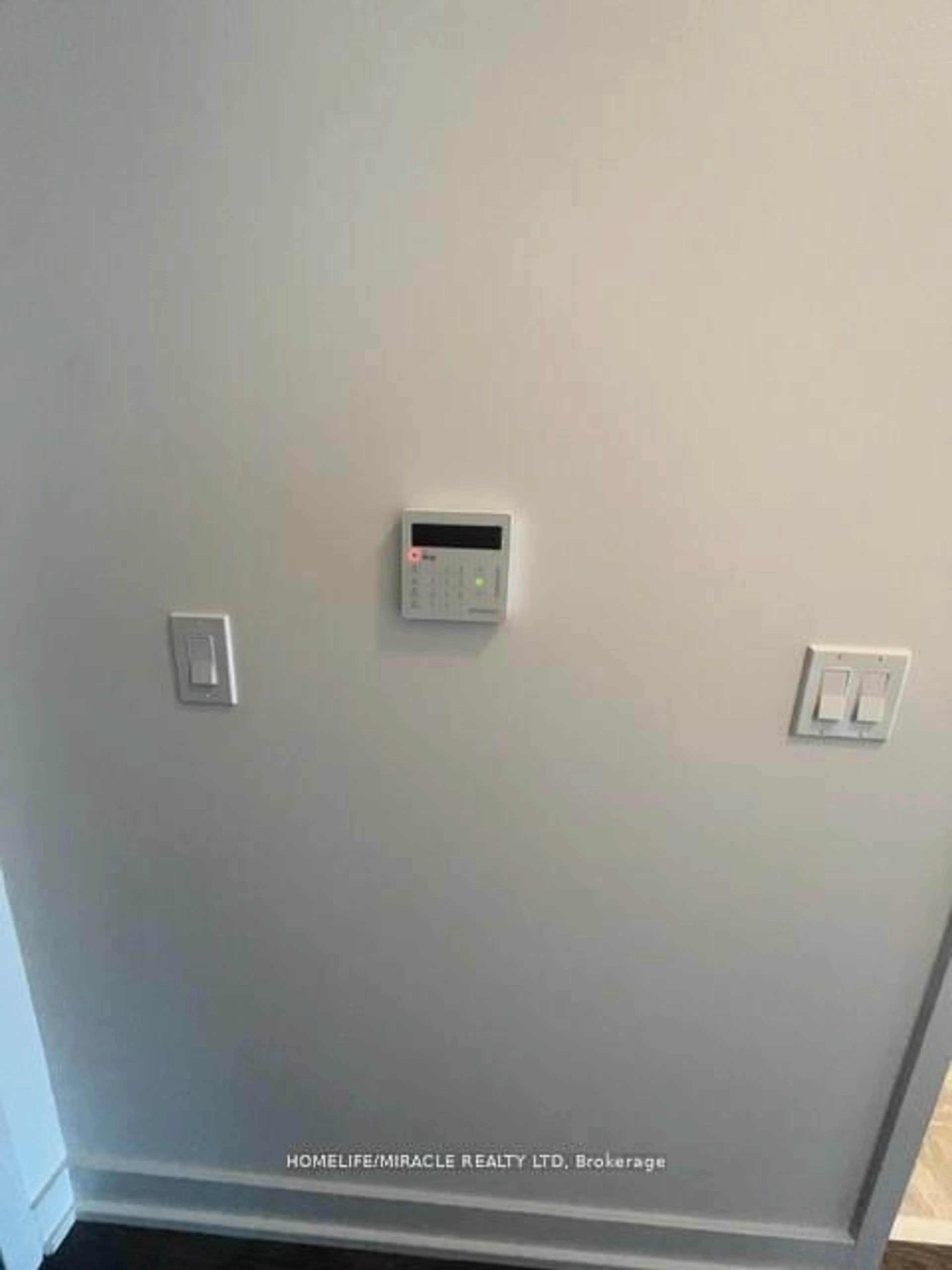 A pic of a room for 50 O'neill Rd #2509, Toronto Ontario M3C 0R1