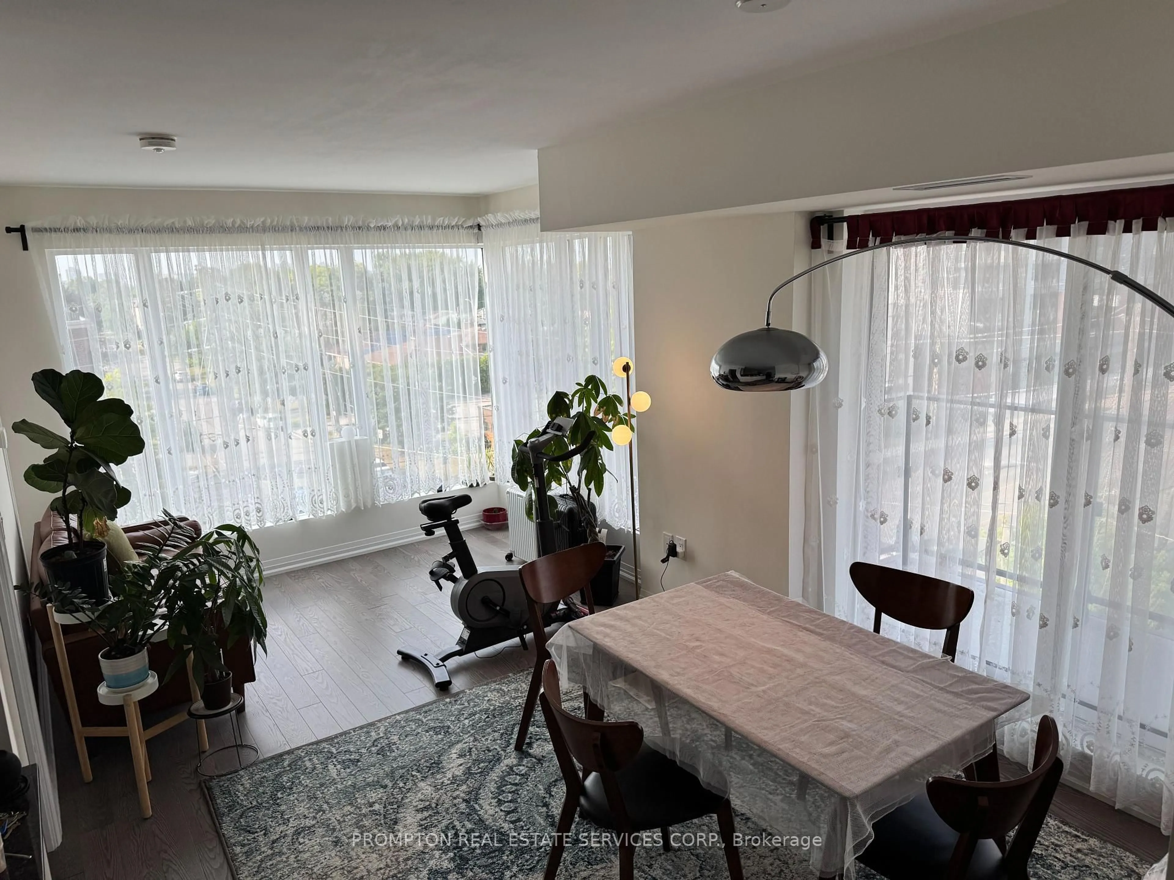 Unknown for 741 Sheppard Ave #511, Toronto Ontario M3H 2S9