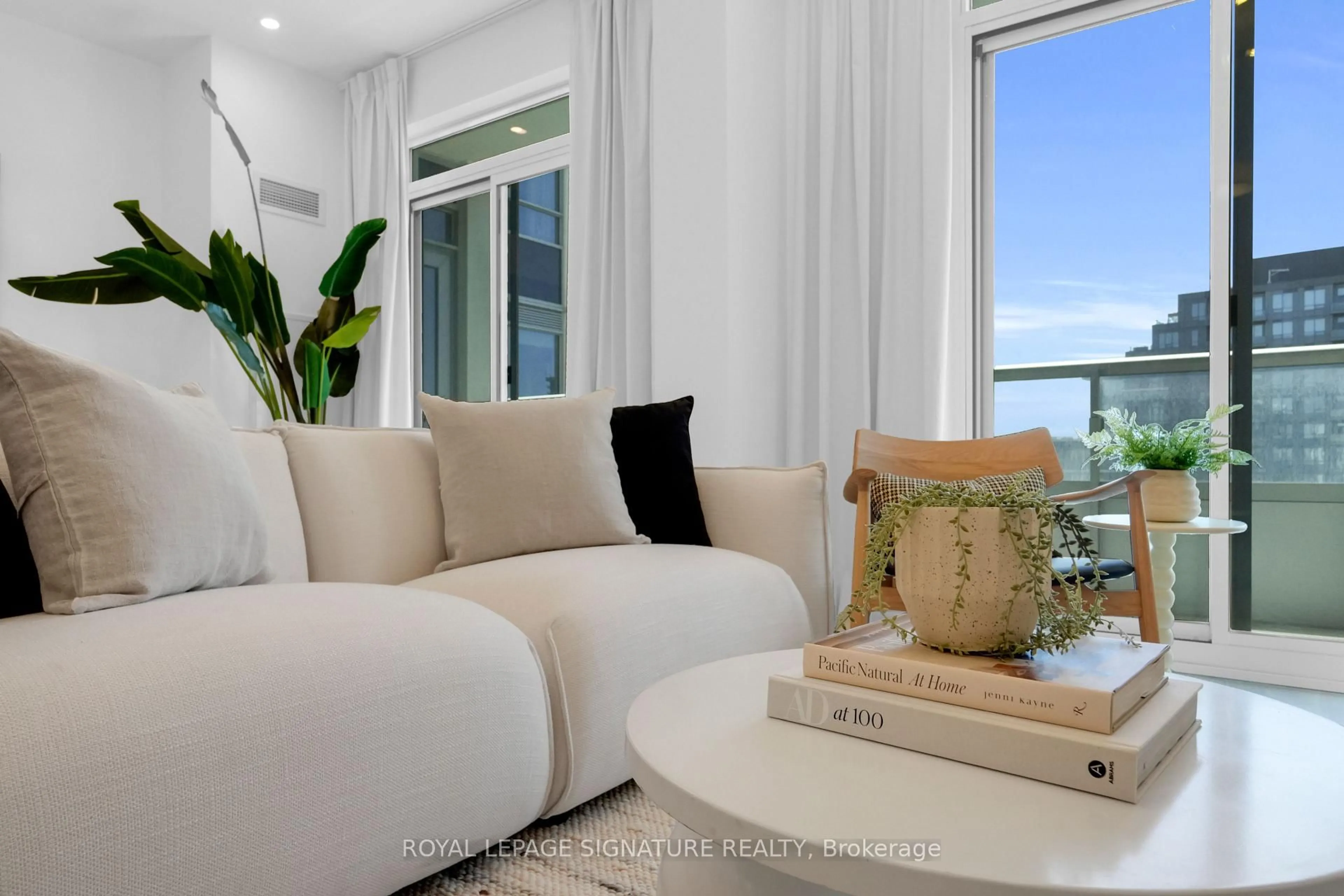 Living room with furniture, unknown for 591 Sheppard Ave #910, Toronto Ontario M2K 1B4