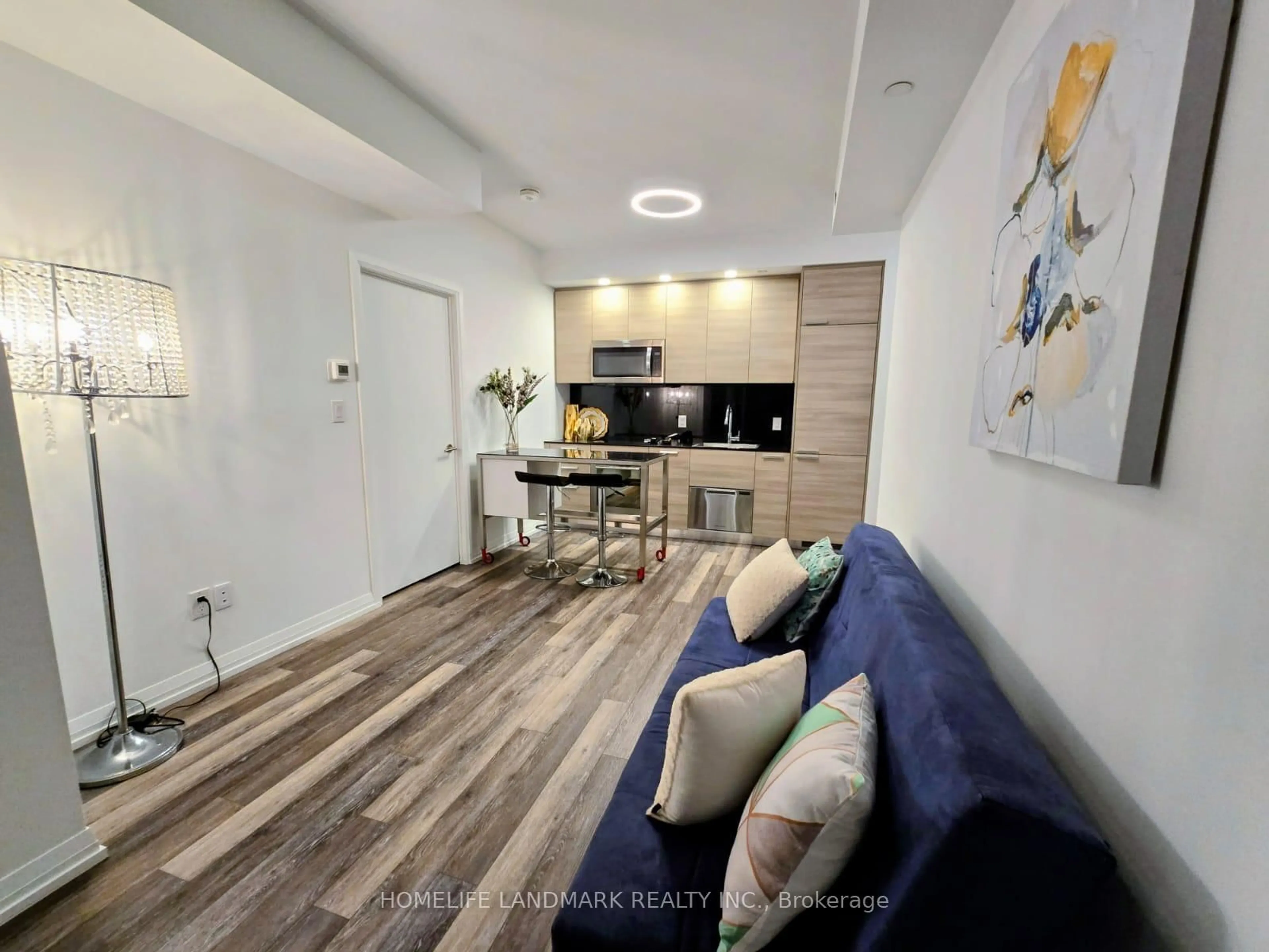 Unknown for 75 Canterbury Pl #1211, Toronto Ontario M2N 0L2