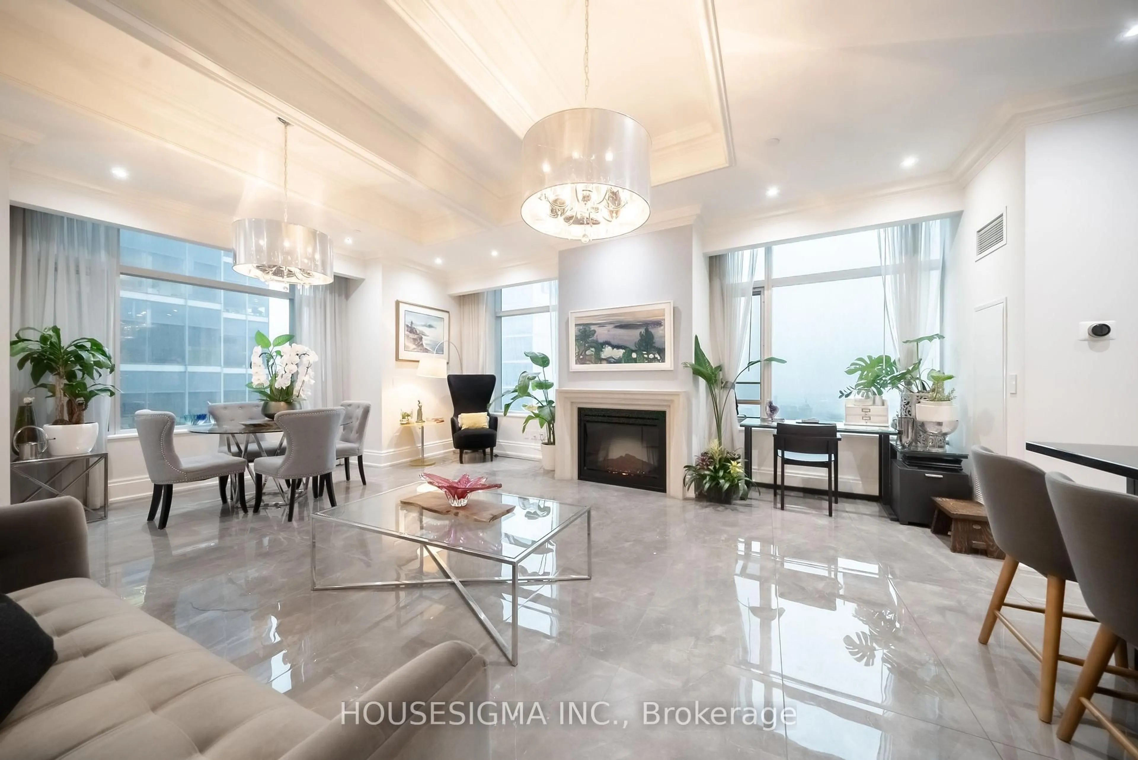 Unknown for 311 Bay St #4203, Toronto Ontario M5H 4G5
