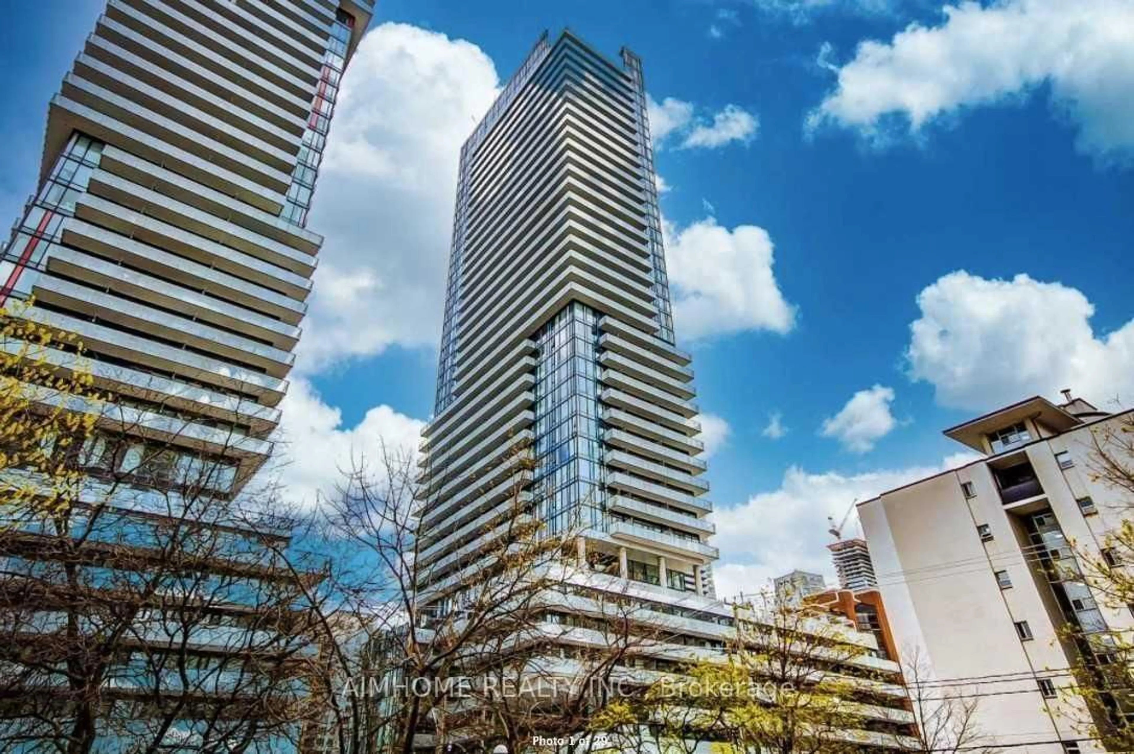 Unknown for 161 Roehampton Ave #1109, Toronto Ontario M4P 2K4