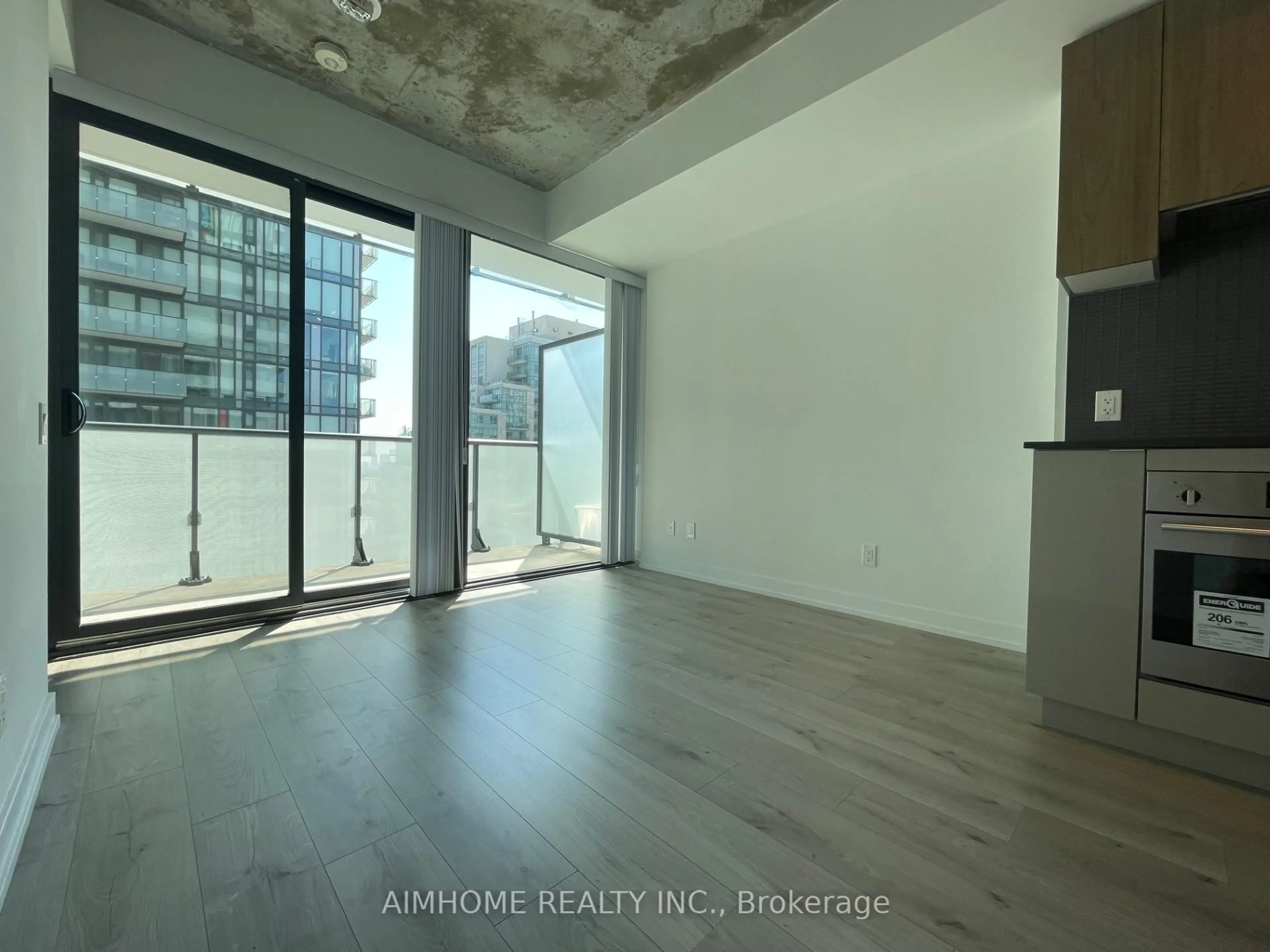 A pic of a room for 161 Roehampton Ave #1109, Toronto Ontario M4P 2K4