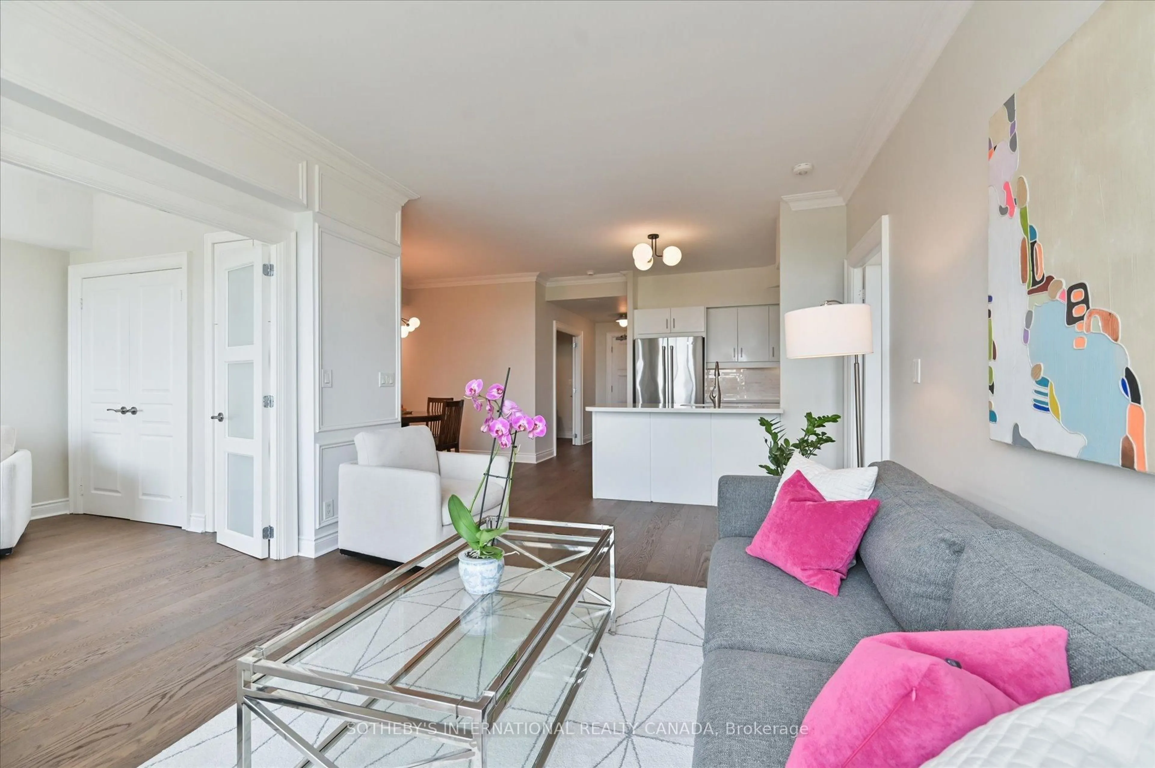 Living room with furniture, wood/laminate floor for 10 Delisle Ave #1101, Toronto Ontario M4V 3C6