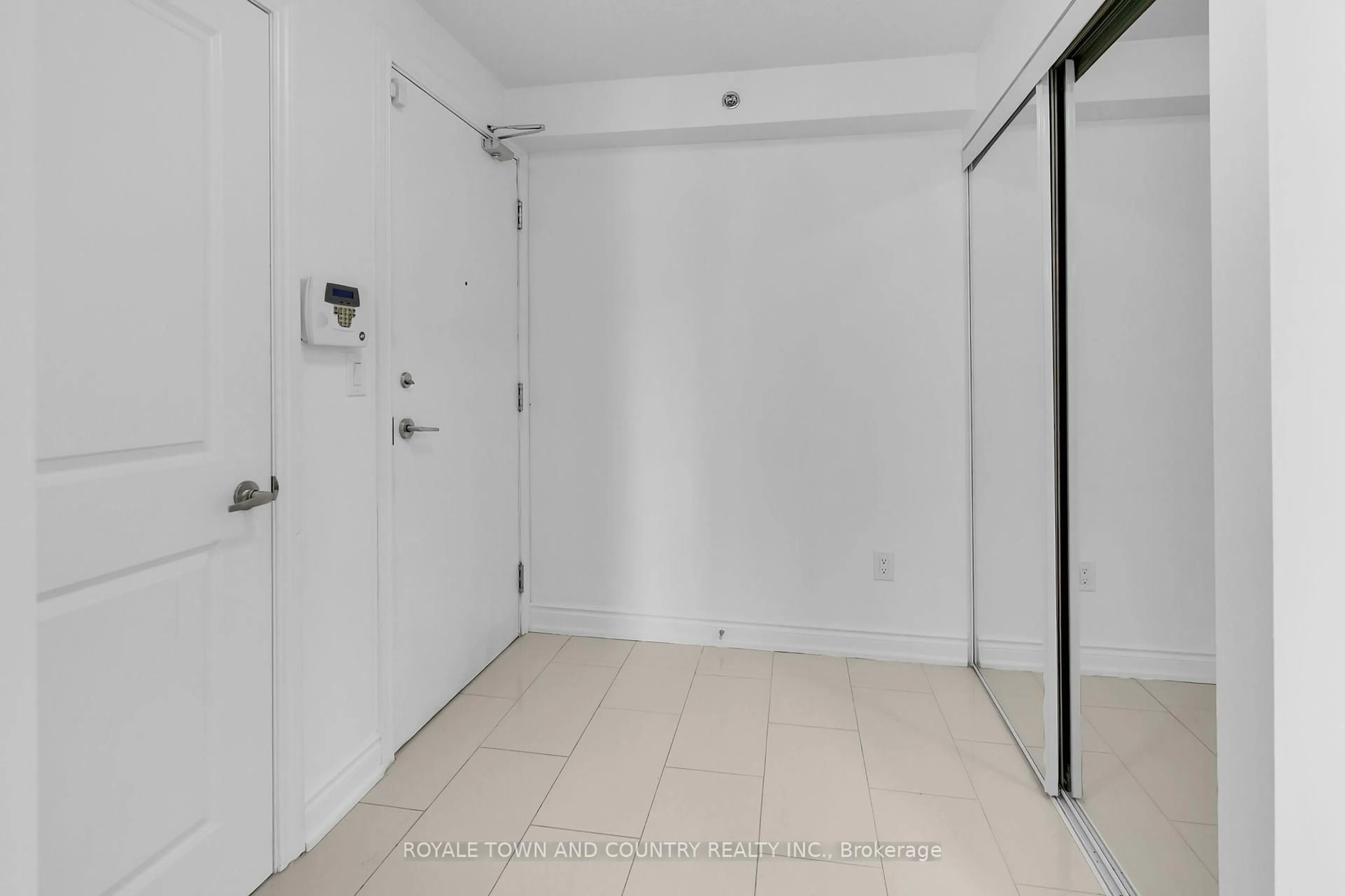 Unknown for 760 Sheppard Ave #316, Toronto Ontario M3H 0B3