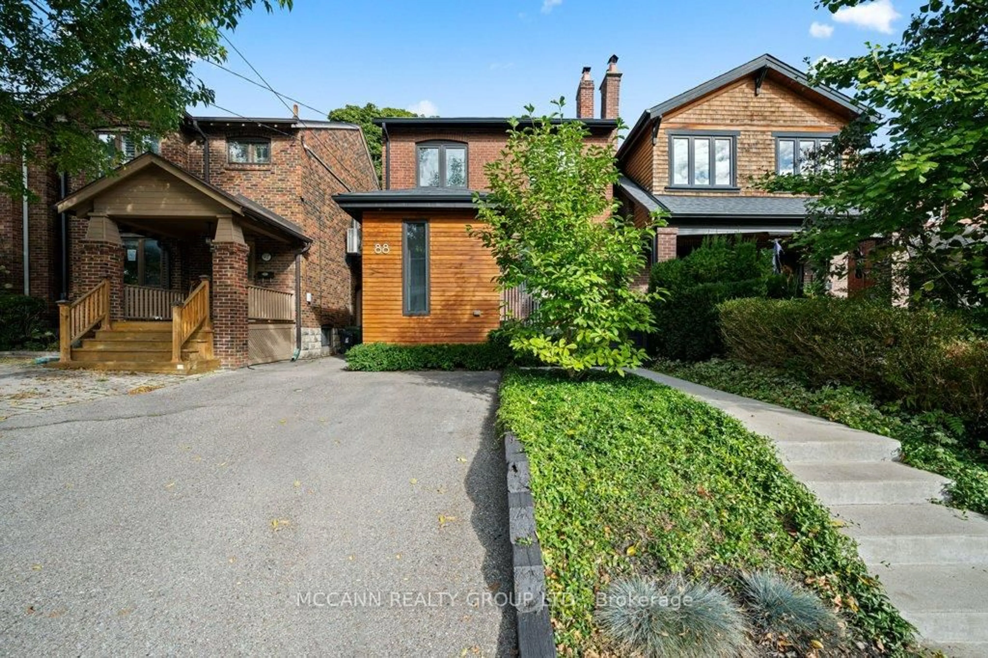 Home with brick exterior material, street for 88 Brookdale Ave, Toronto Ontario M5M 1P3