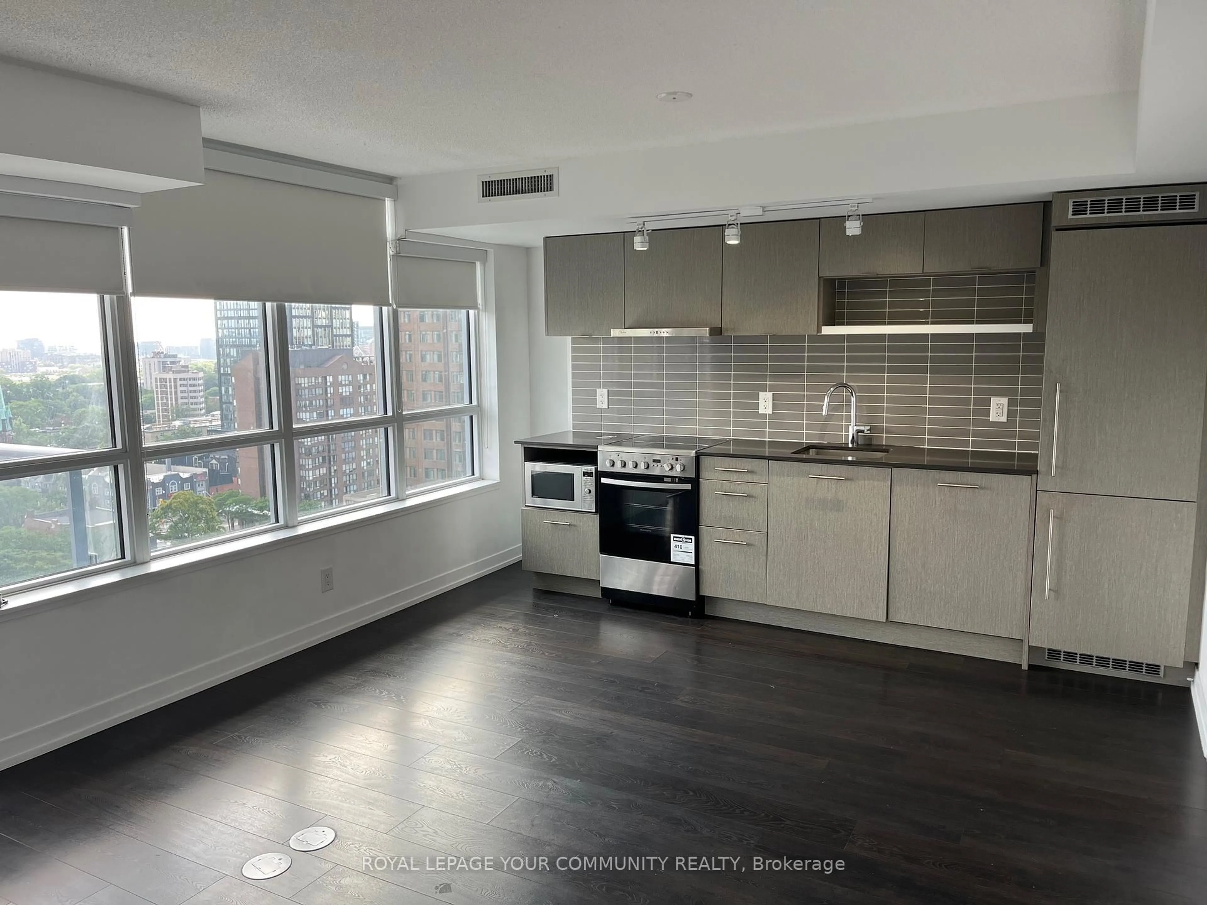 Open concept kitchen, unknown for 365 Church St #1507, Toronto Ontario M5B 1Z9