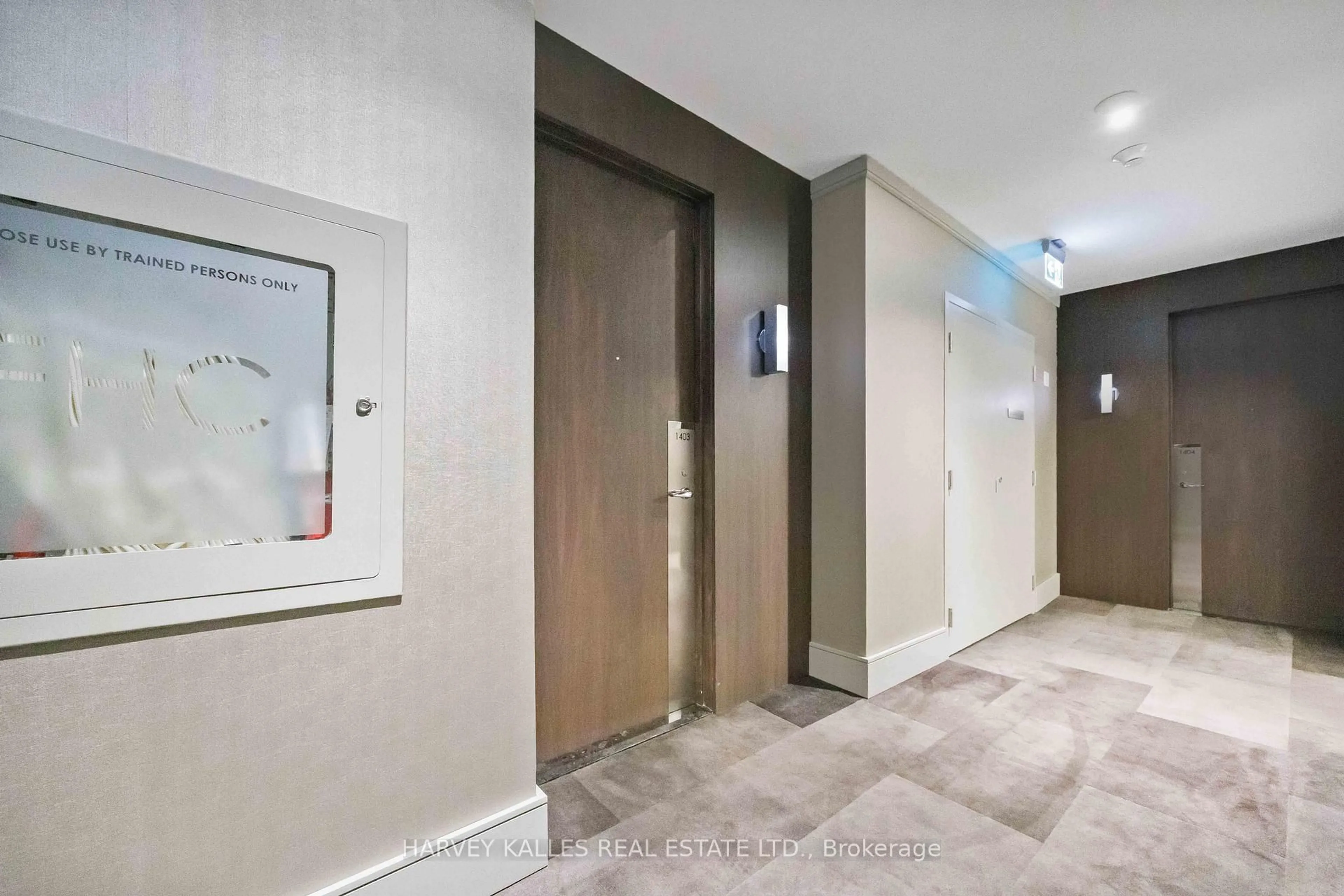 Indoor foyer for 10 Bellair St #1403, Toronto Ontario M5R 3T8