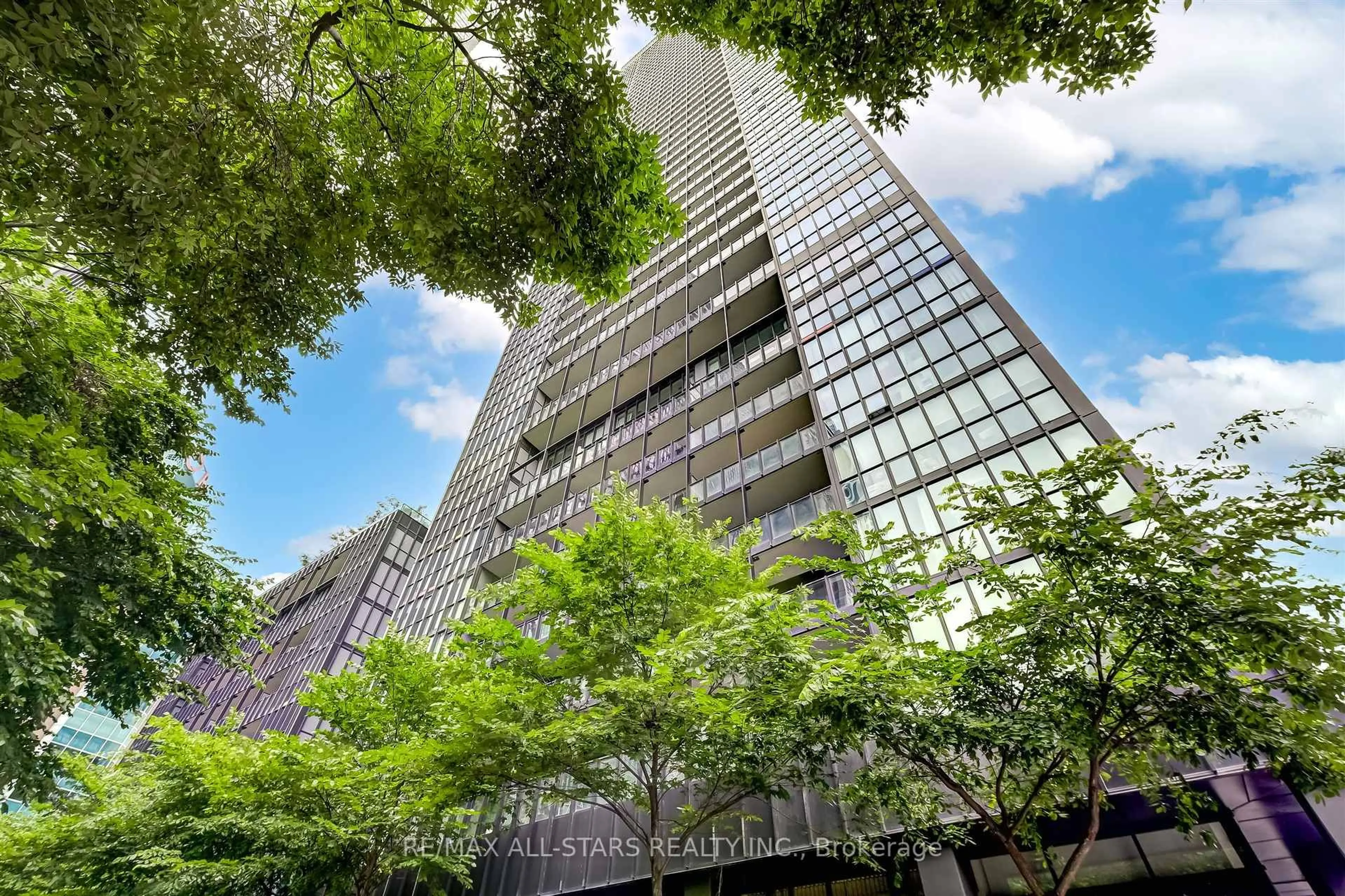 Unknown for 101 Charles St #803, Toronto Ontario M4Y 0A9