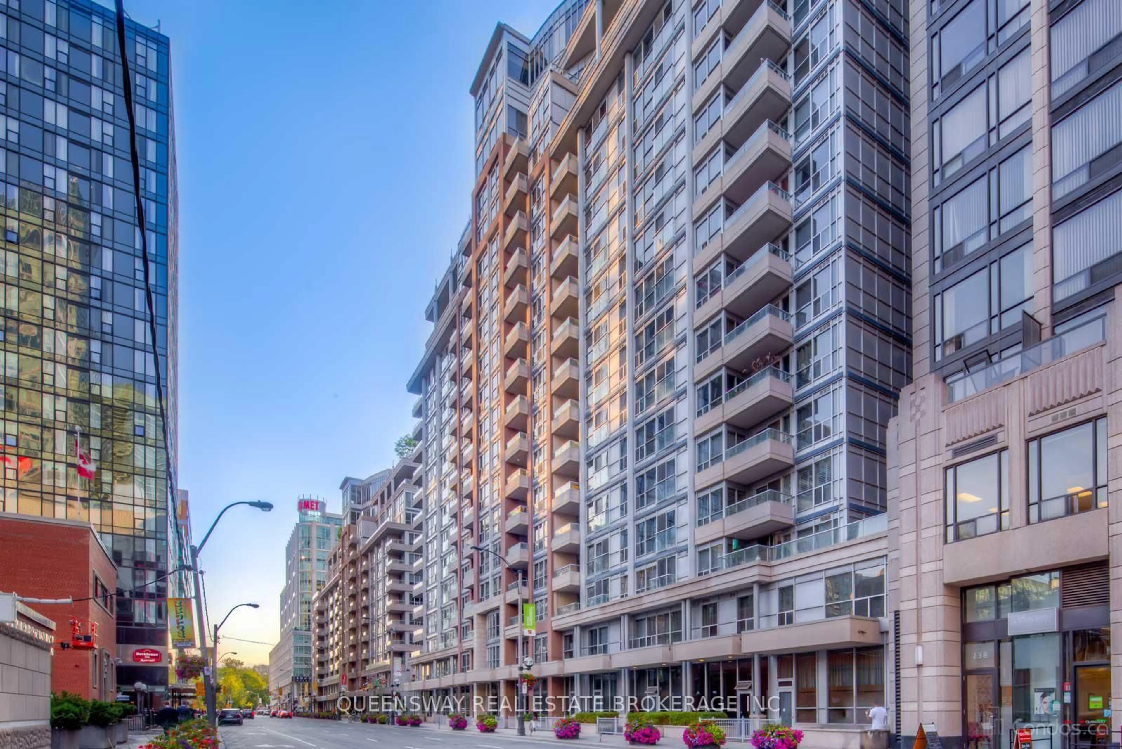 Patio, city buildings view from balcony for 250 Wellington St #343, Toronto Ontario M5V 3P6