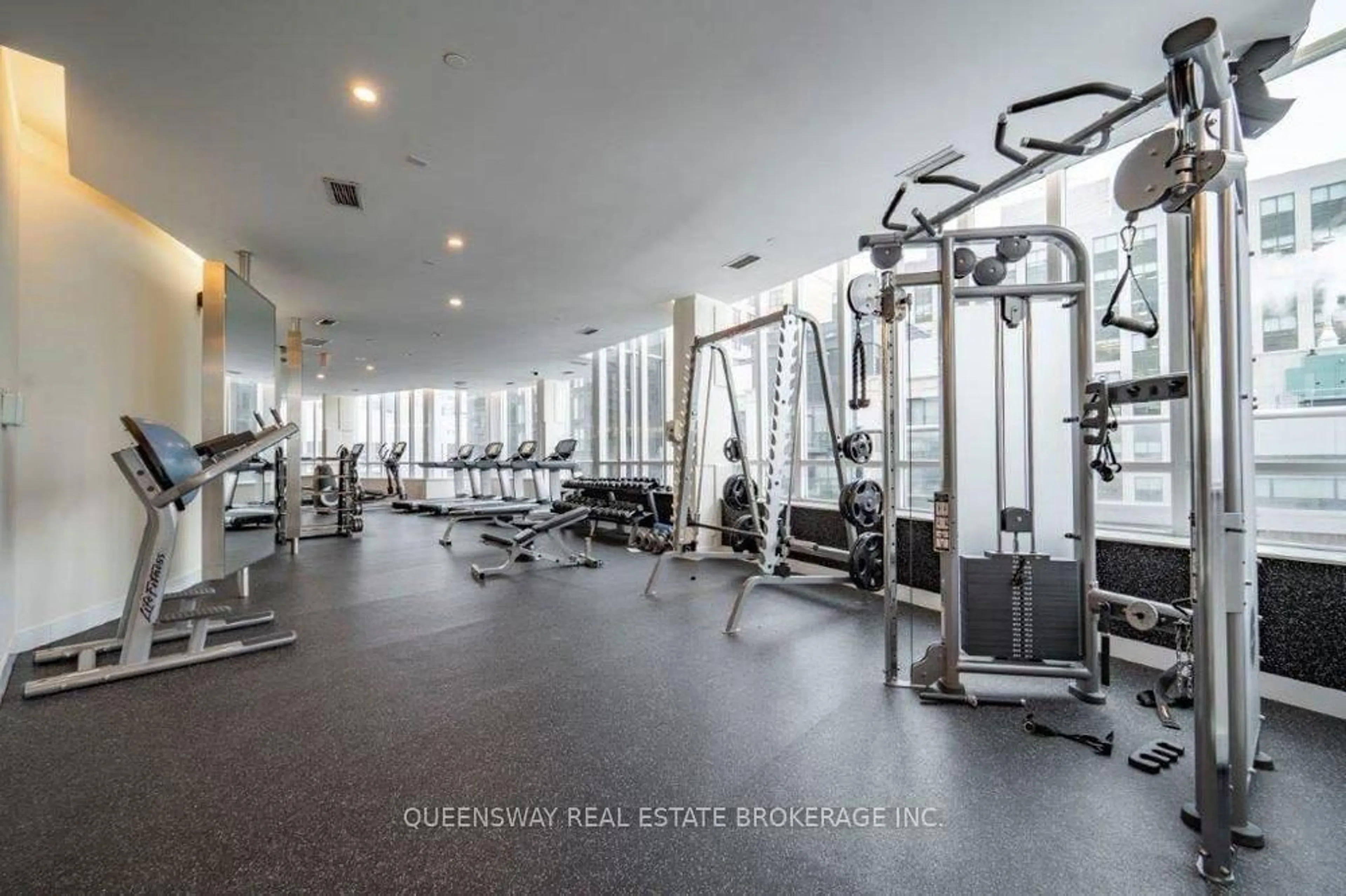 Gym or fitness room for 250 Wellington St #343, Toronto Ontario M5V 3P6